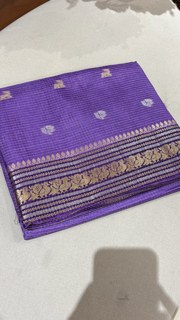 Vintage checks dark lavender