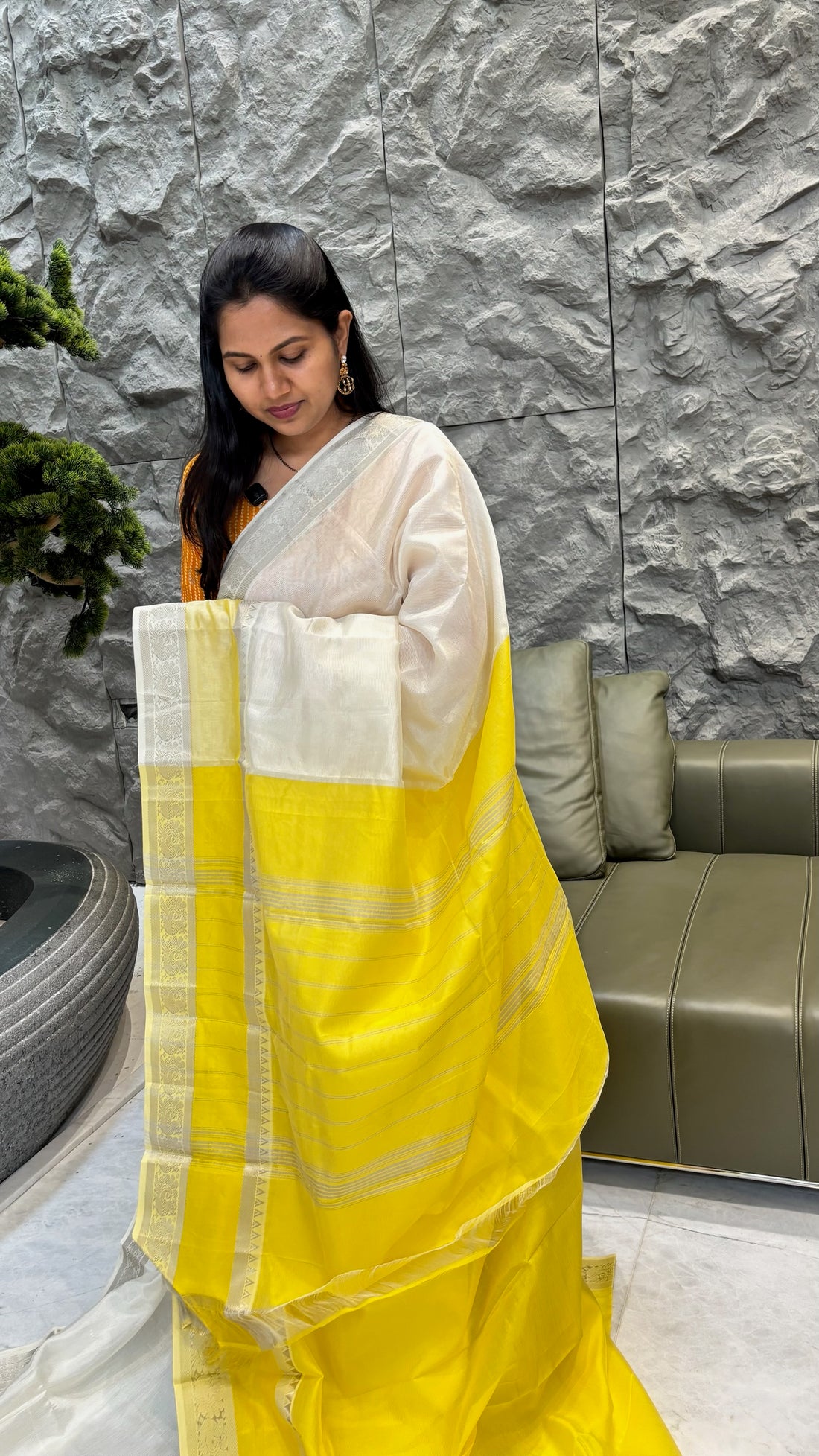 Mangalgiri white -yellow. Ready to ship Available