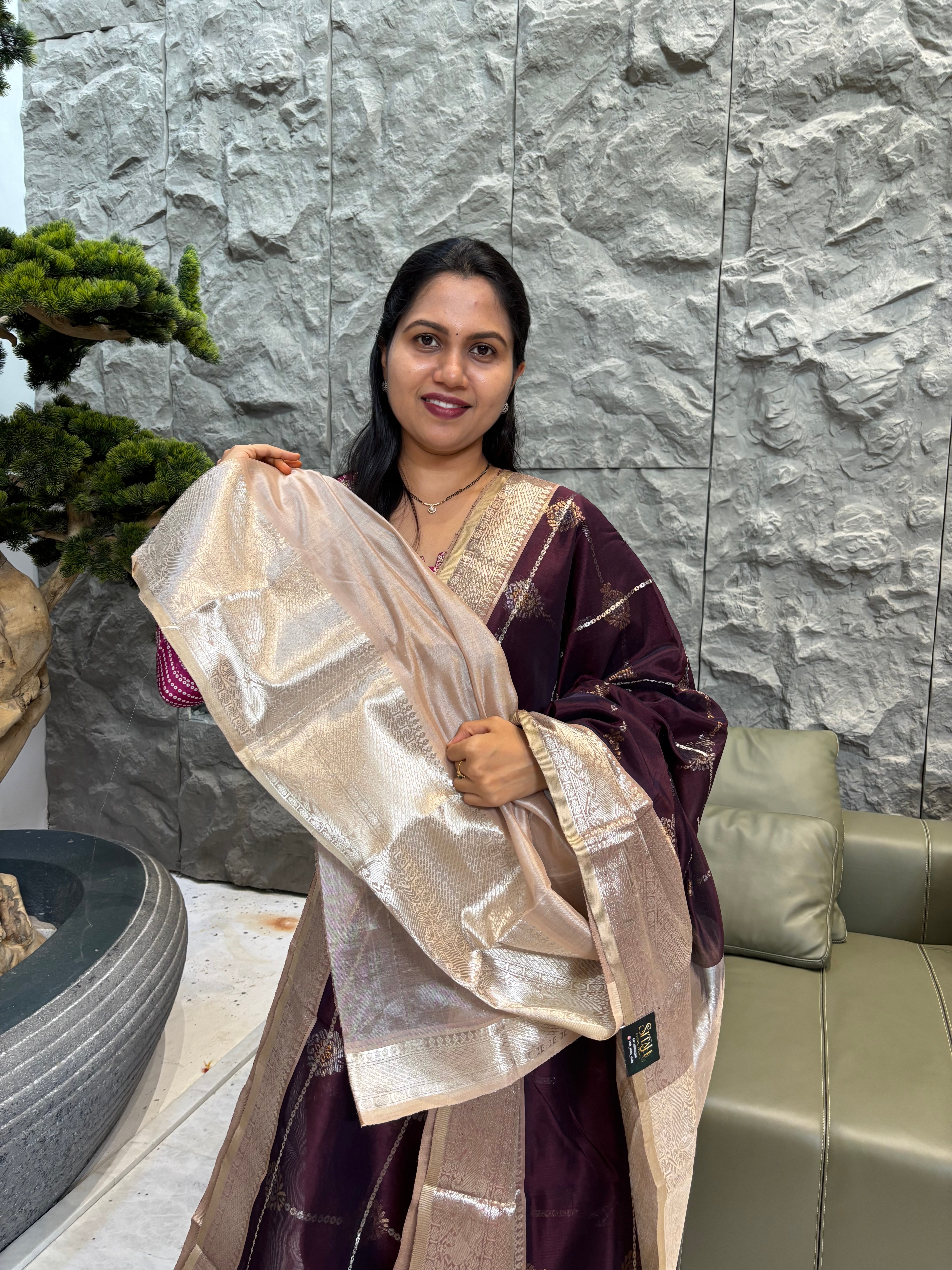 Mangalagiri pattu brown