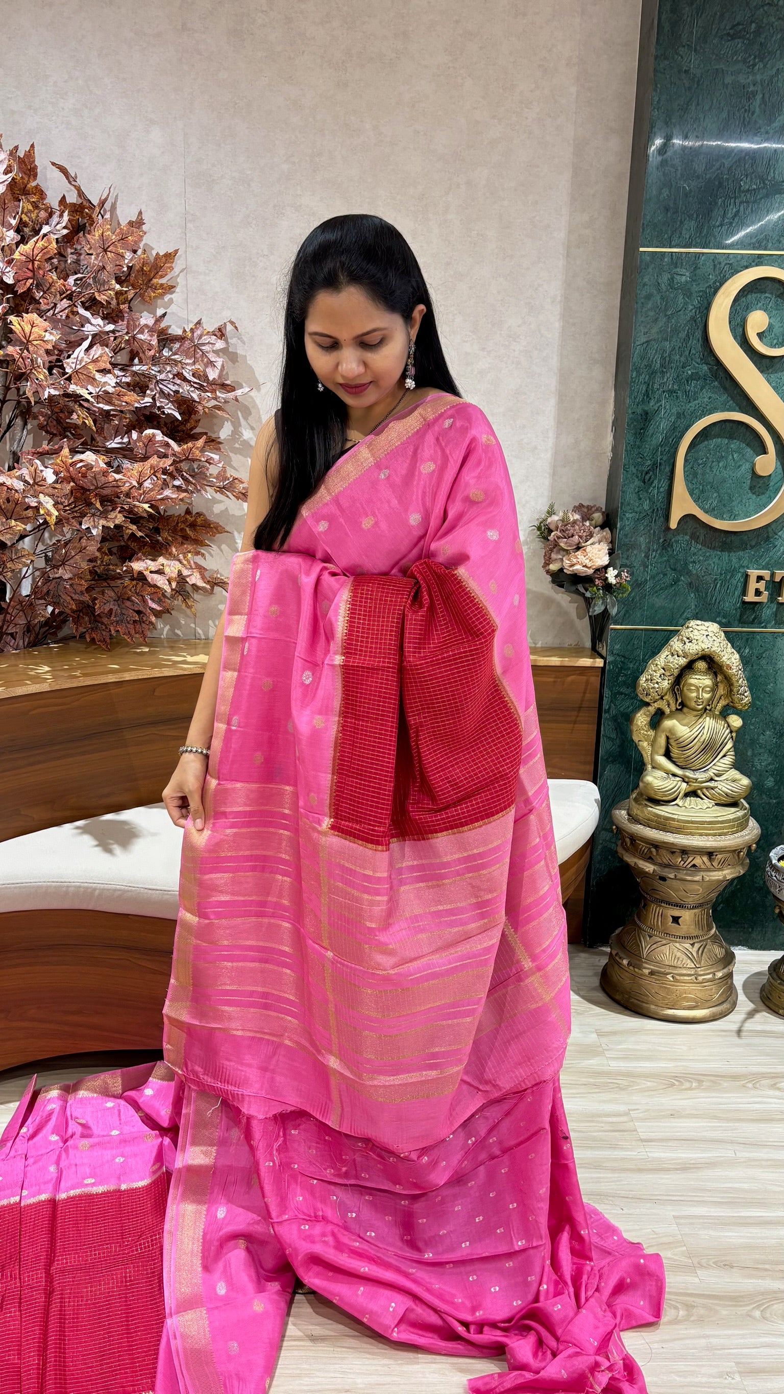 Russian silk checks and border