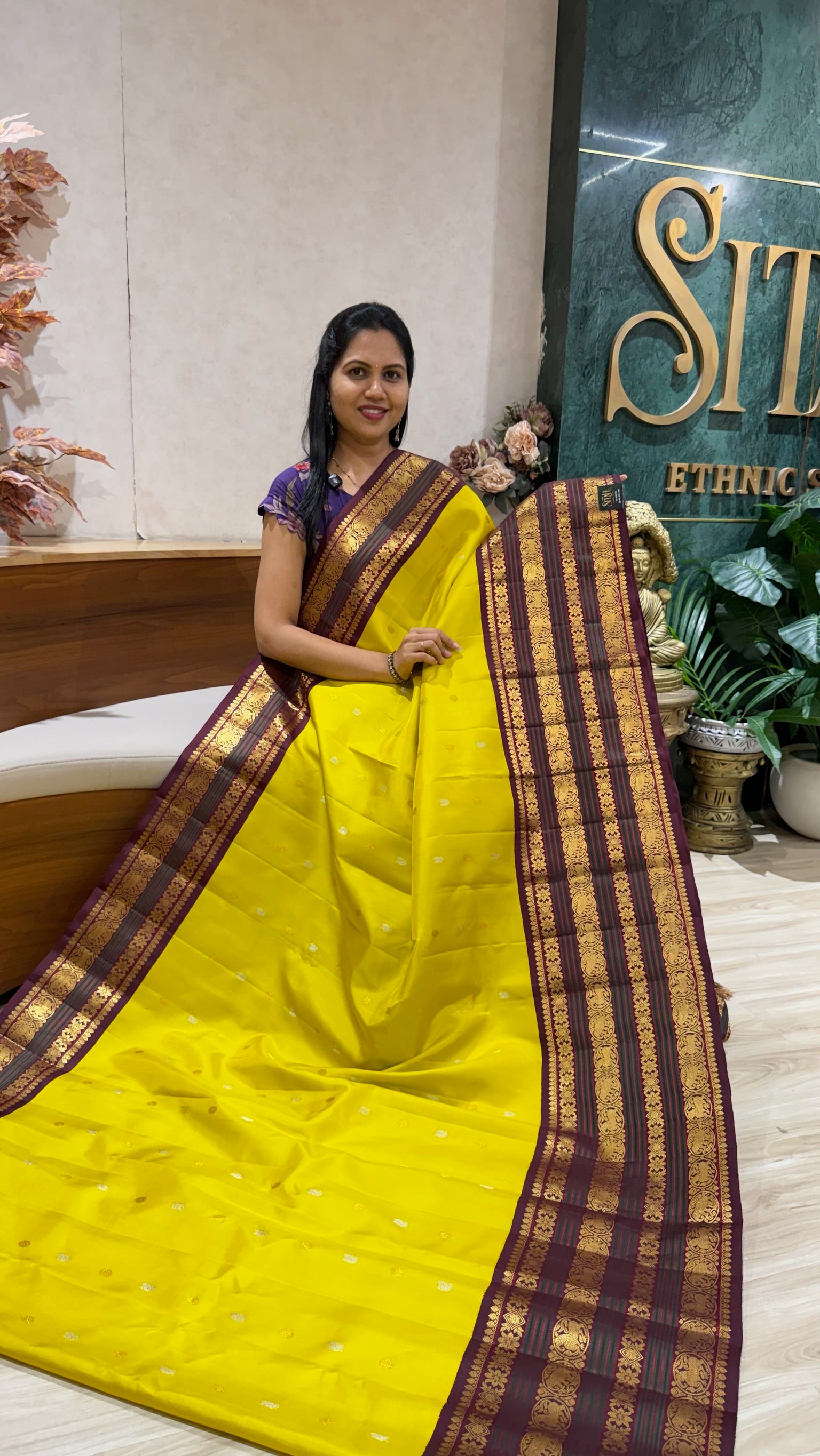 Handloom Gadwal pattu