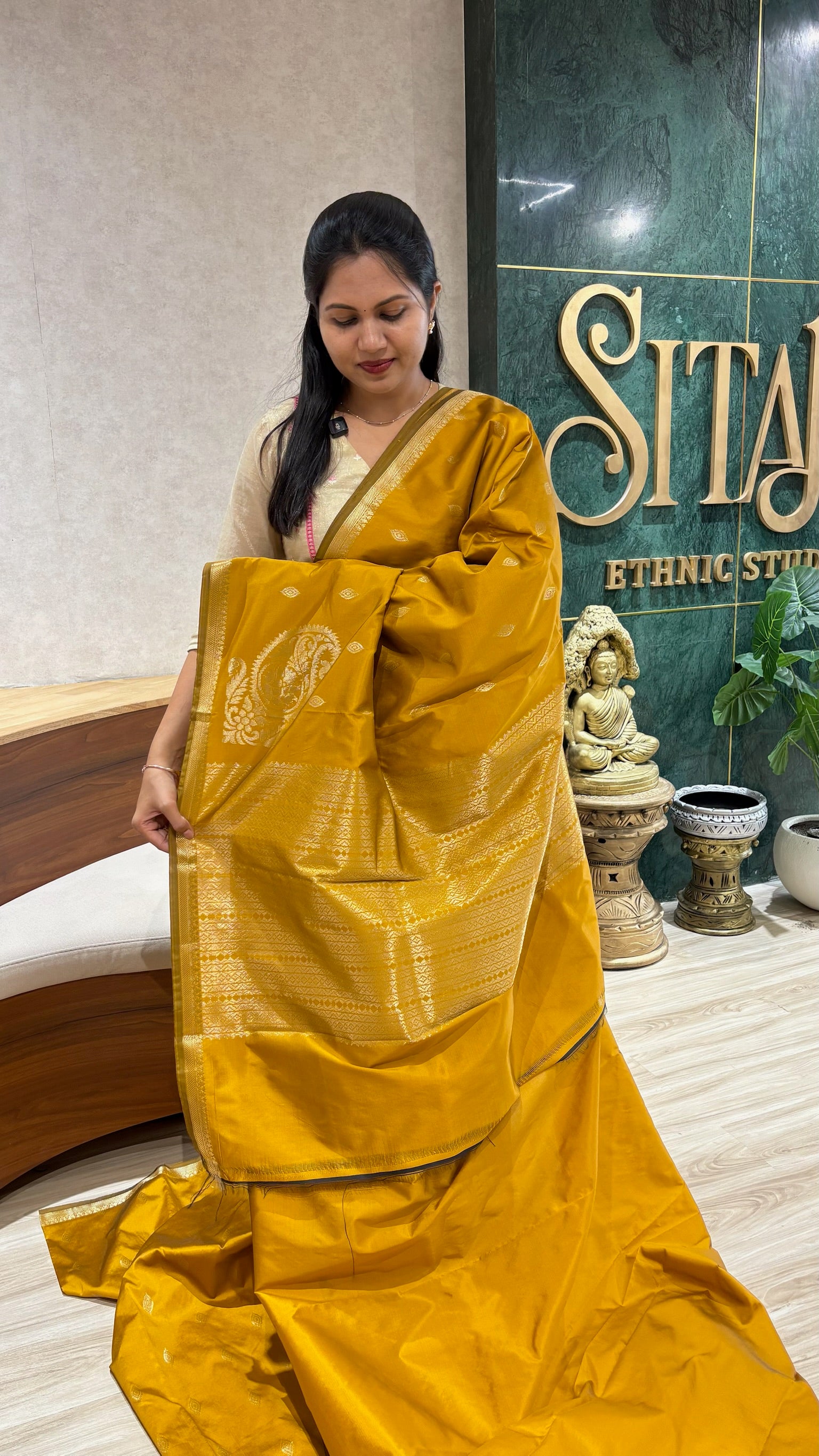 Fancy banaras small border yellow