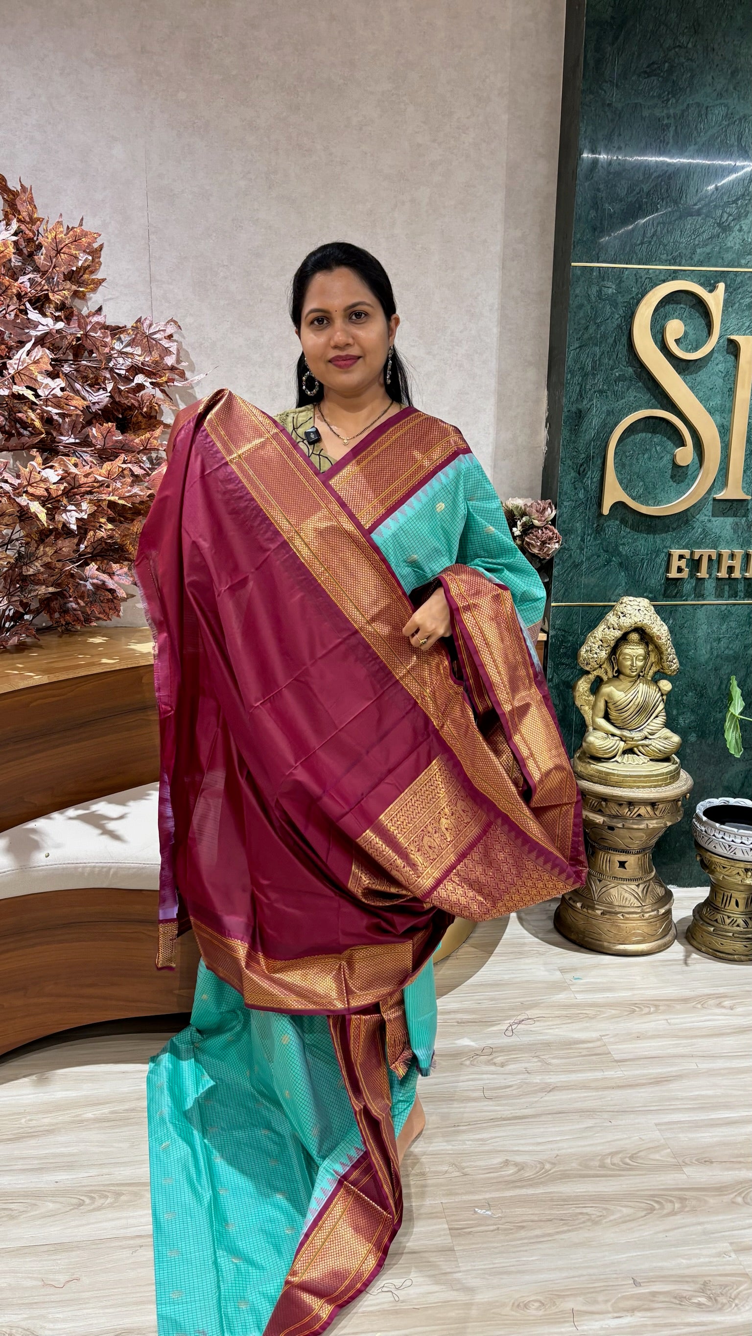 Semi Gadwal