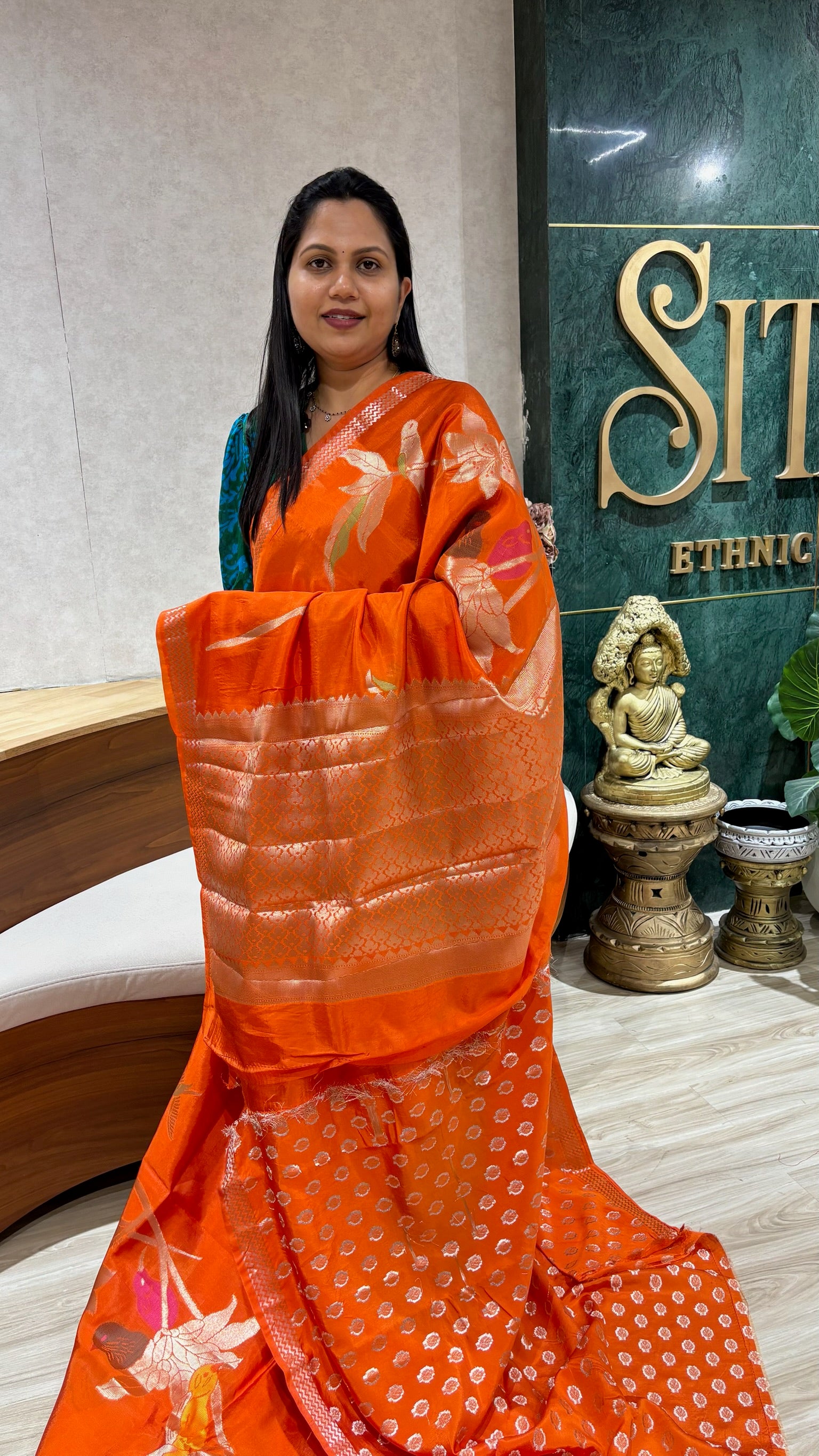 Paper silk all over