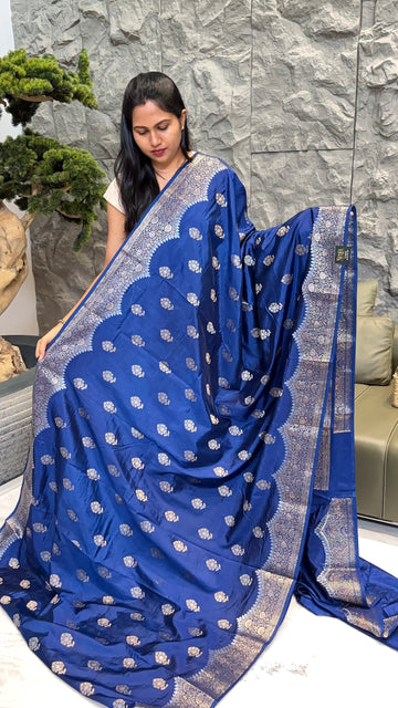 Green mango navy blue