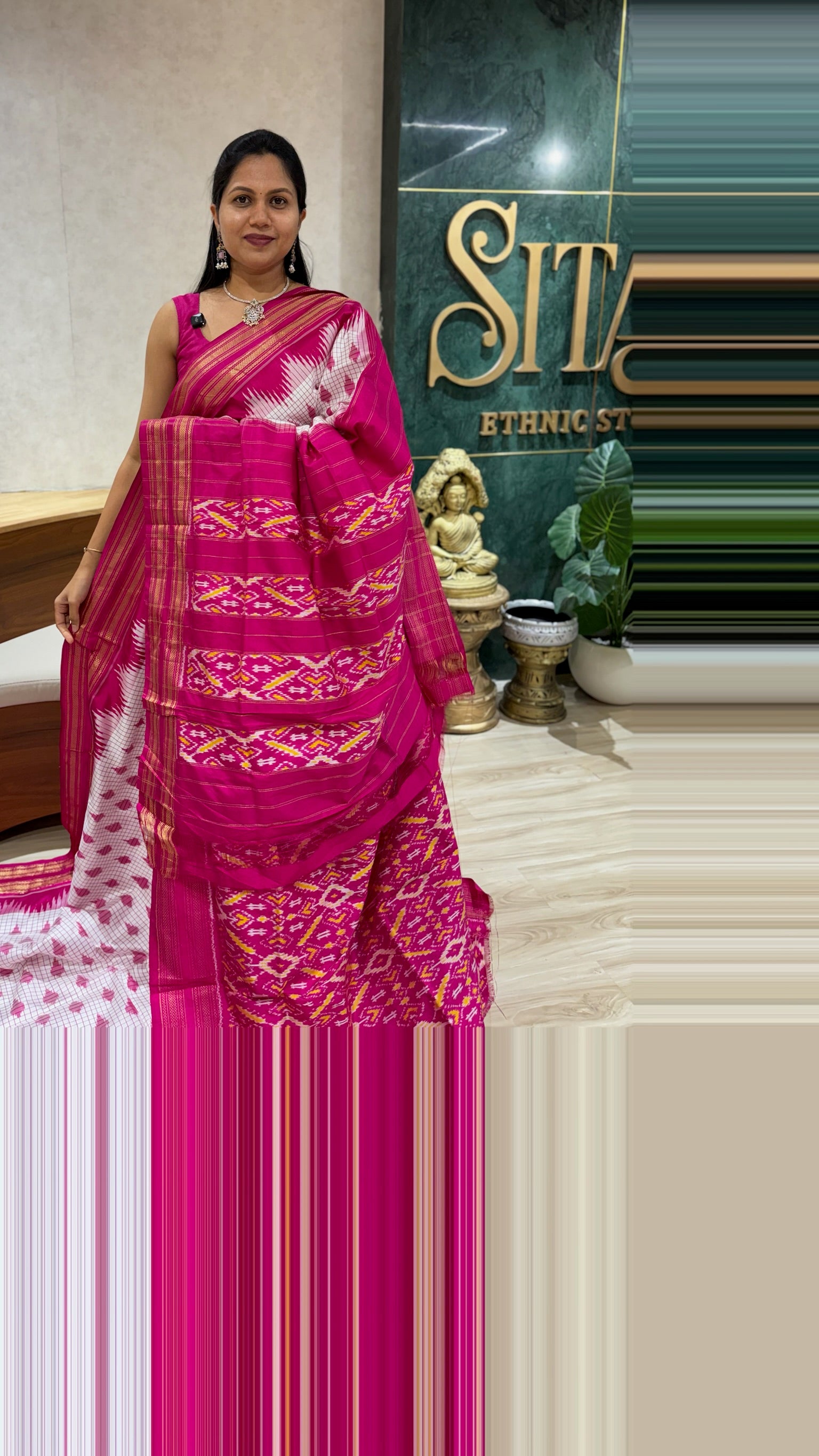 Handloom ikkat pattu