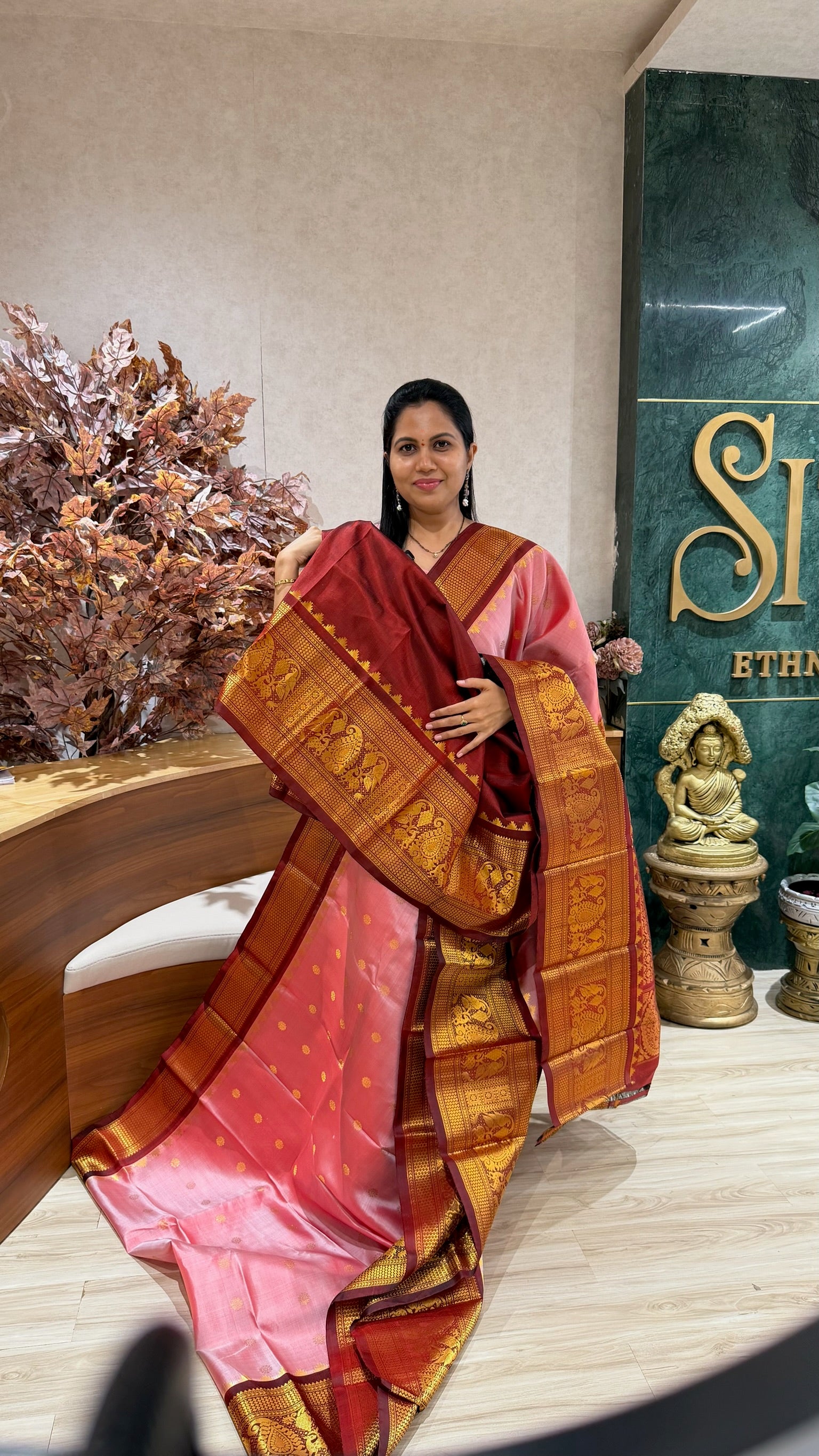 Handloom gadwal pattu