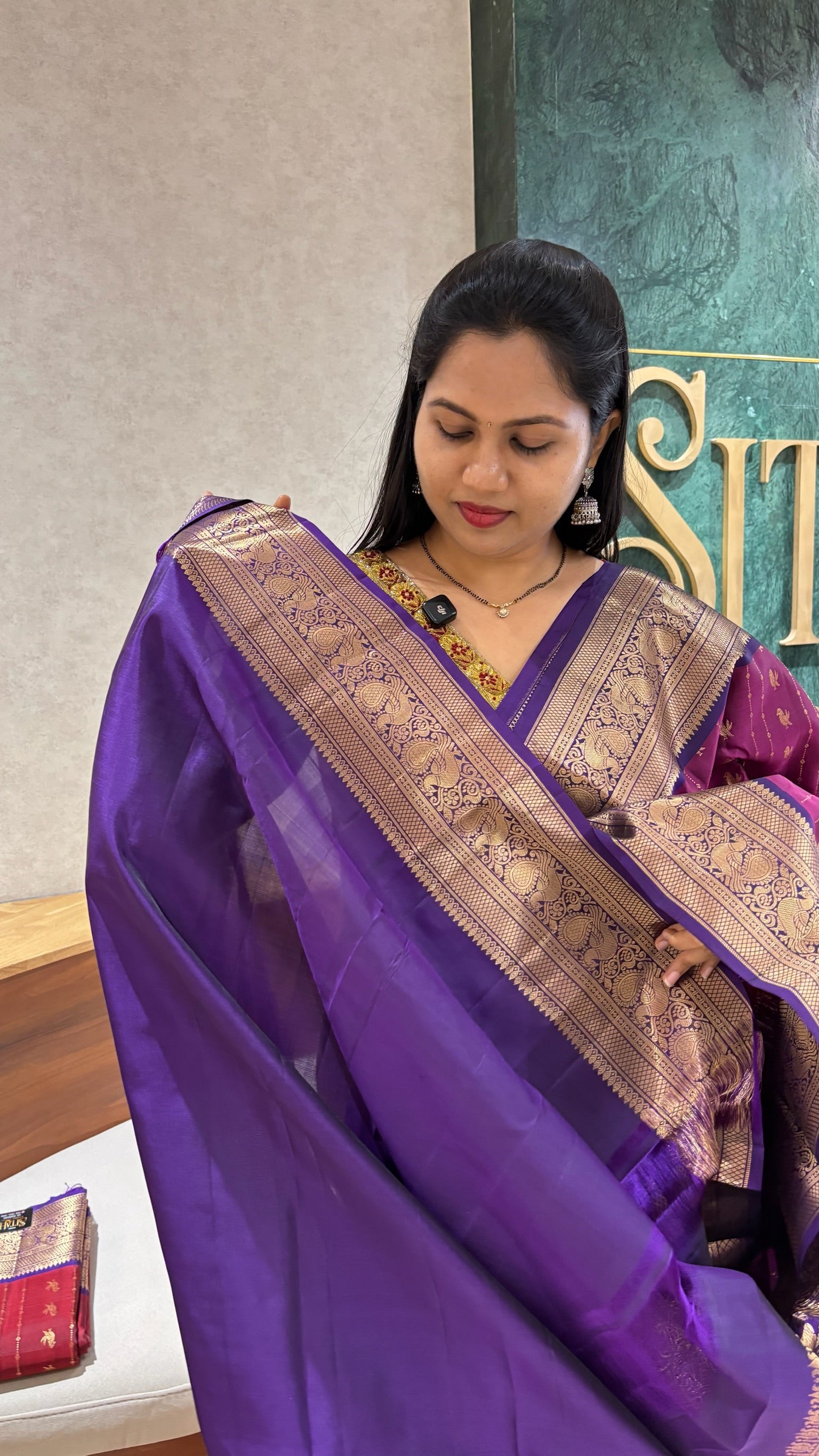 Handloom kanchi pattu magenta