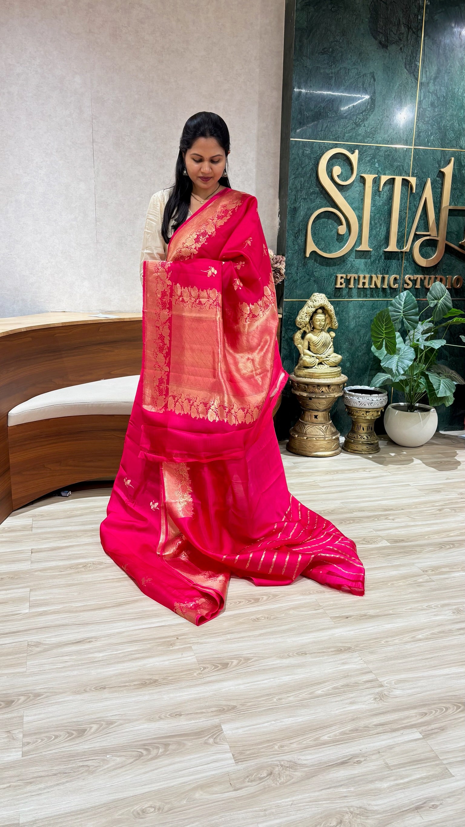 Handloom mango pattu