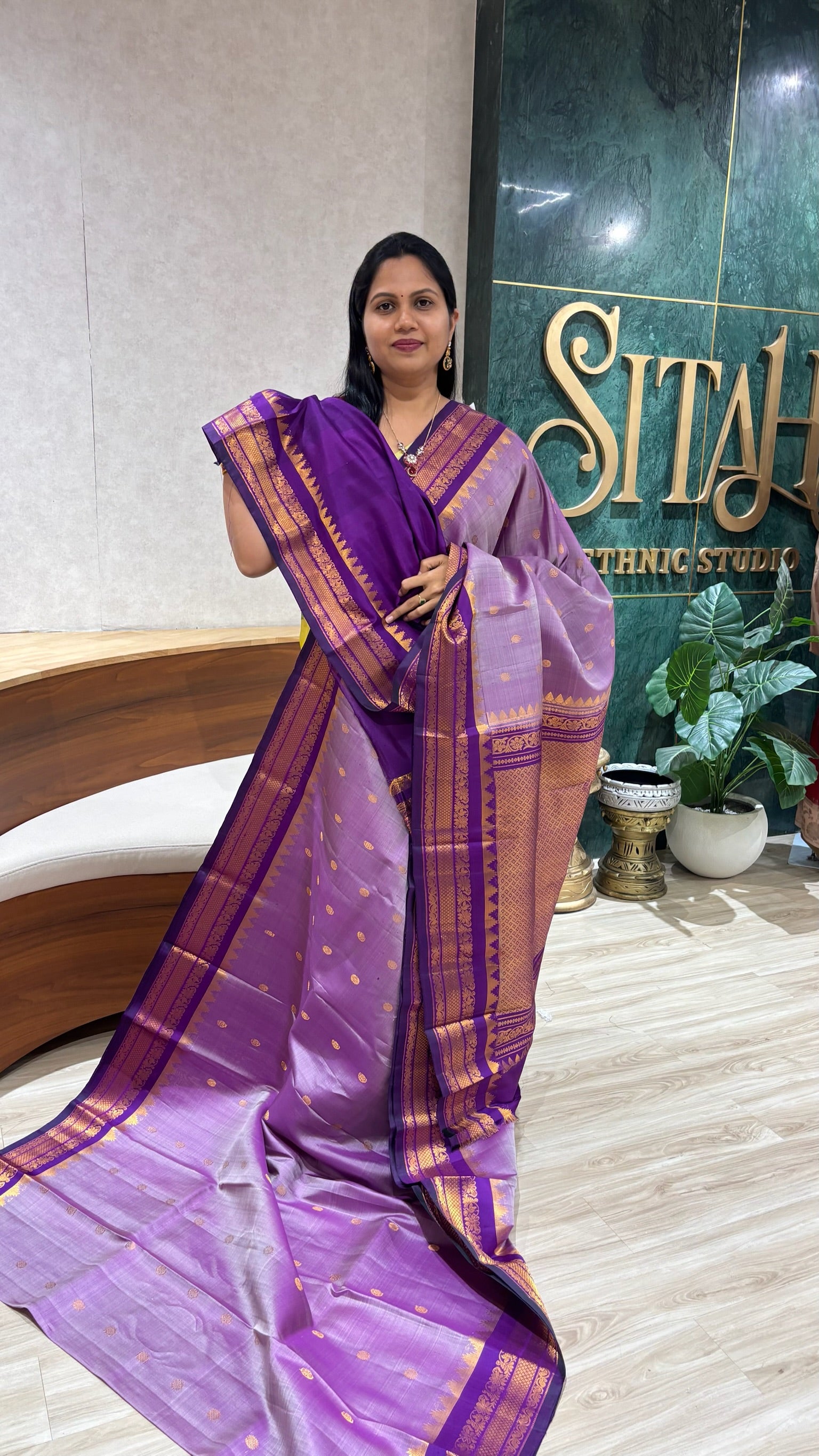 Handloom gadwal  pattu