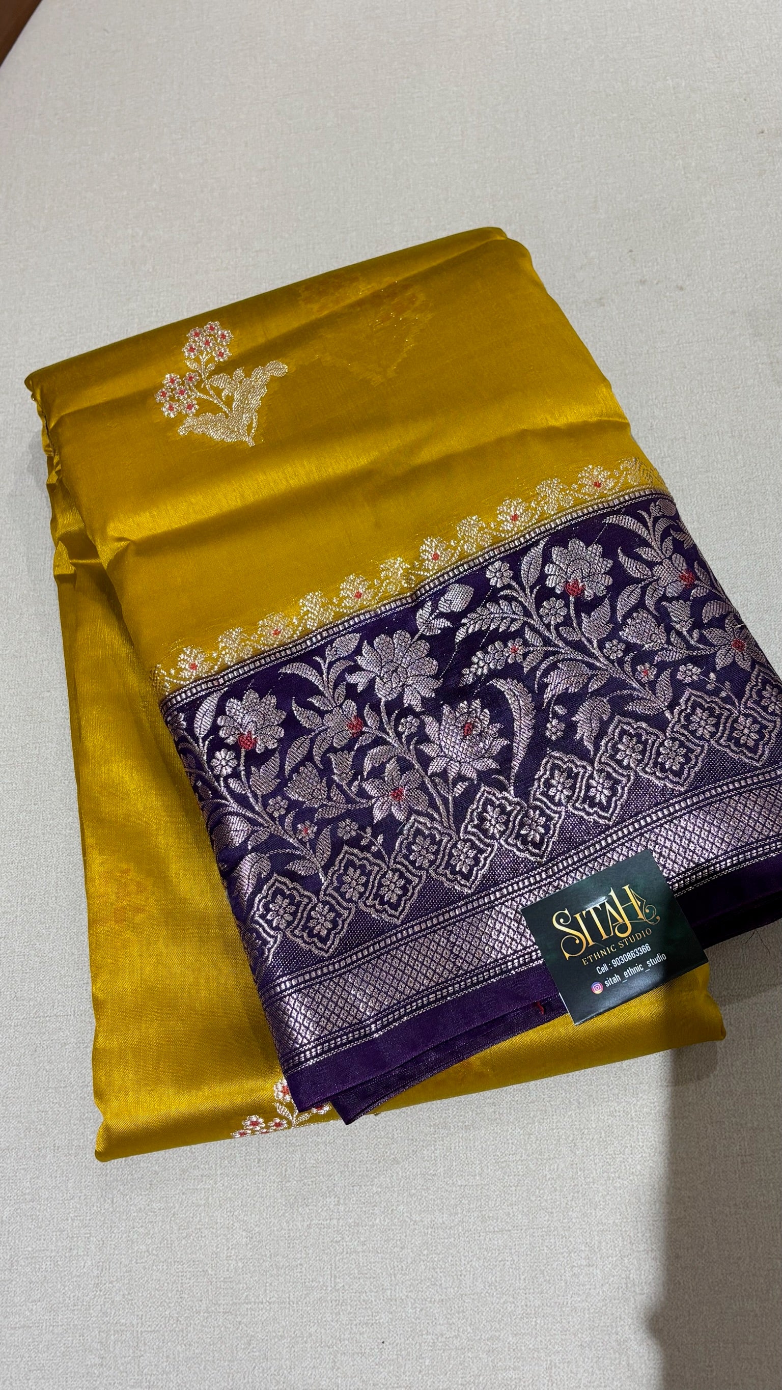 Fancy mango pattu yellow