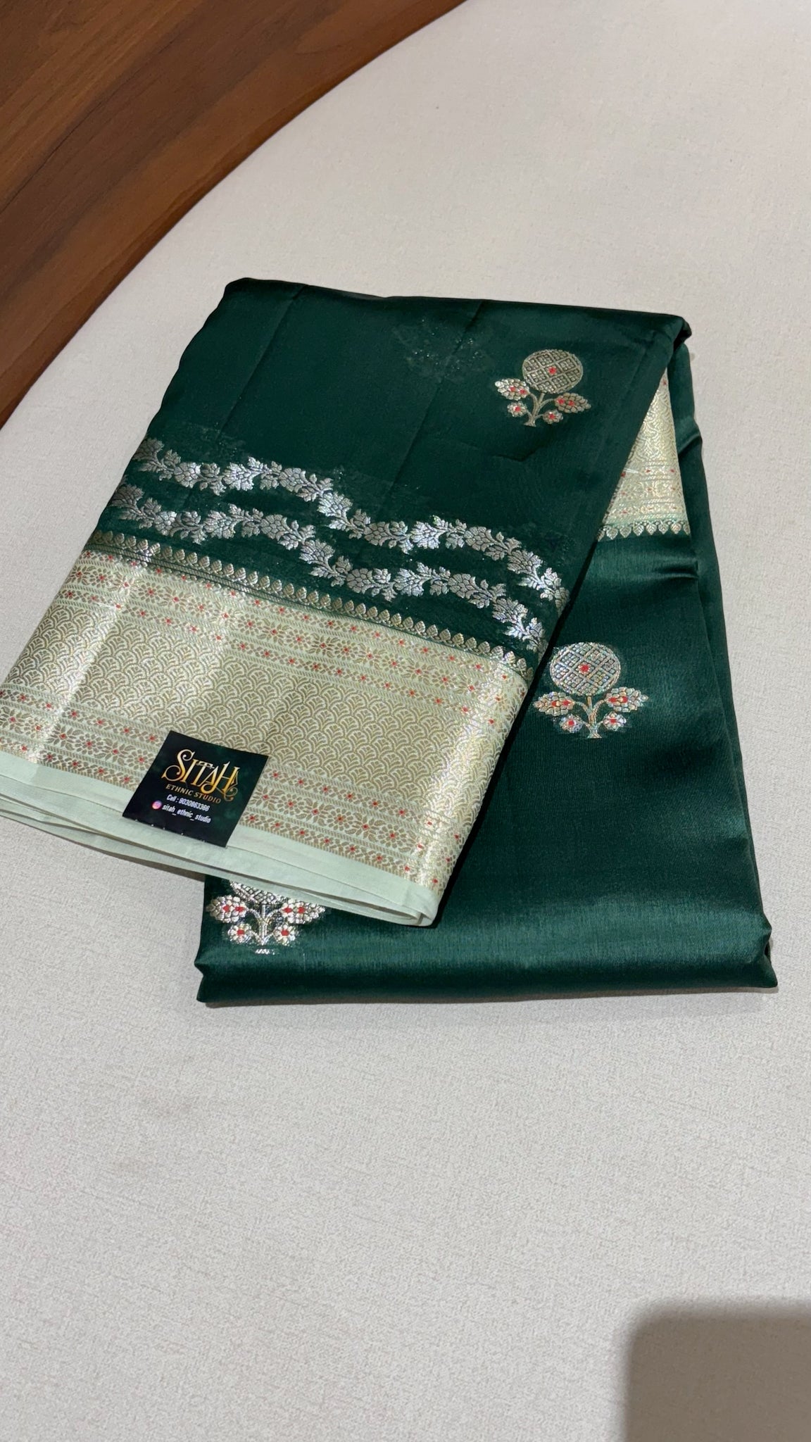 Chanderi mango pattu green