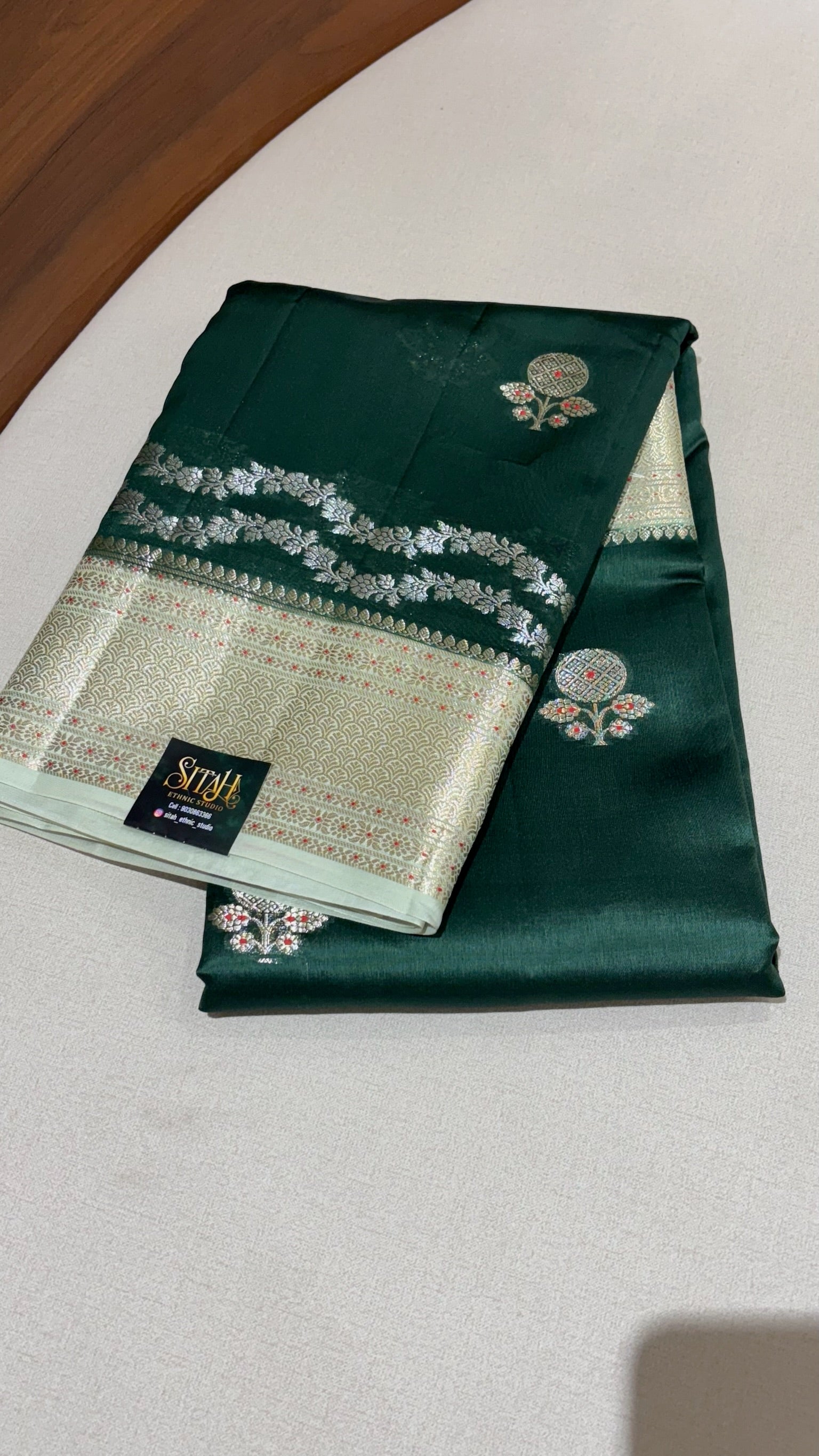 Chanderi mango pattu green