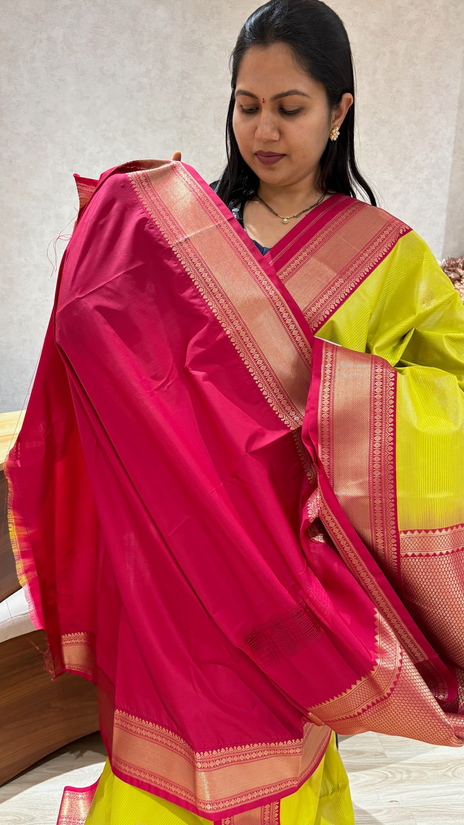 Semi kanchi light parrot green