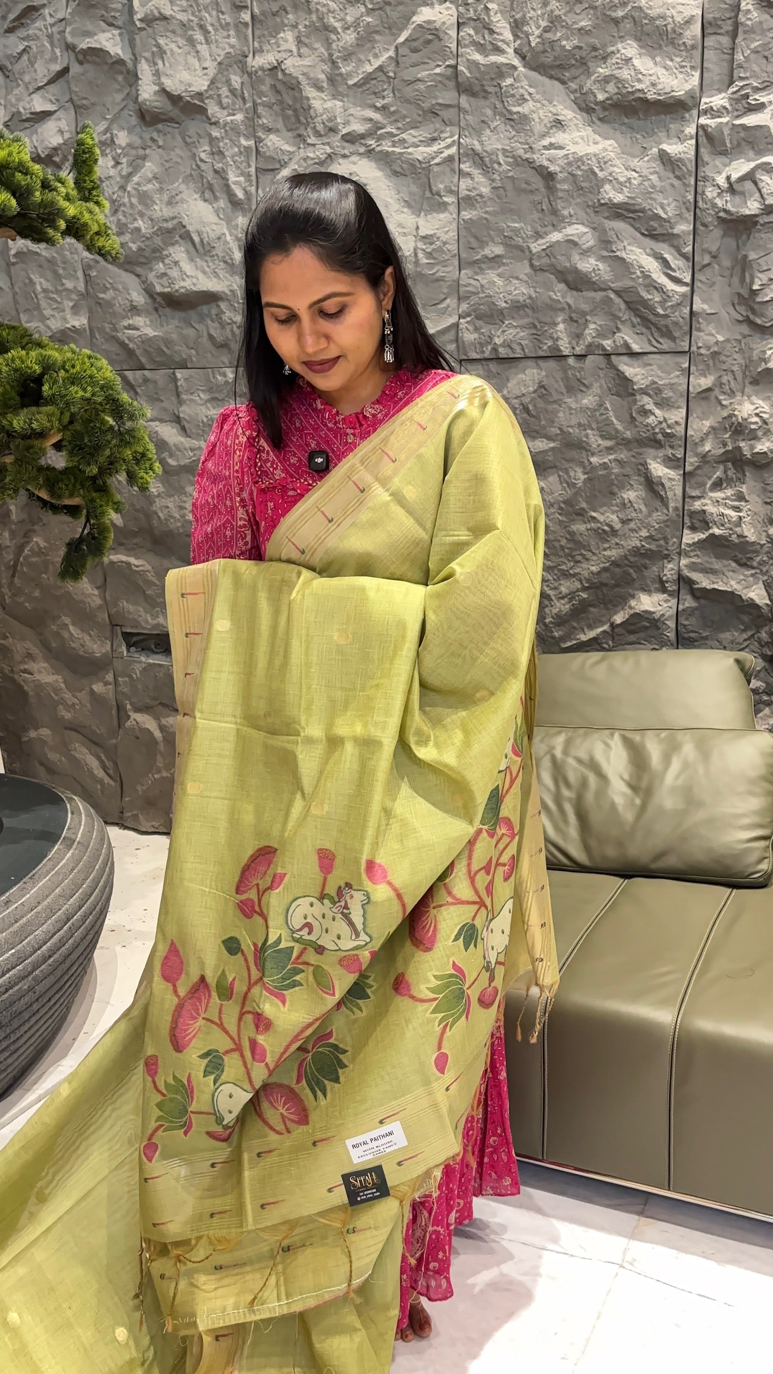 Munga lenin parrot green