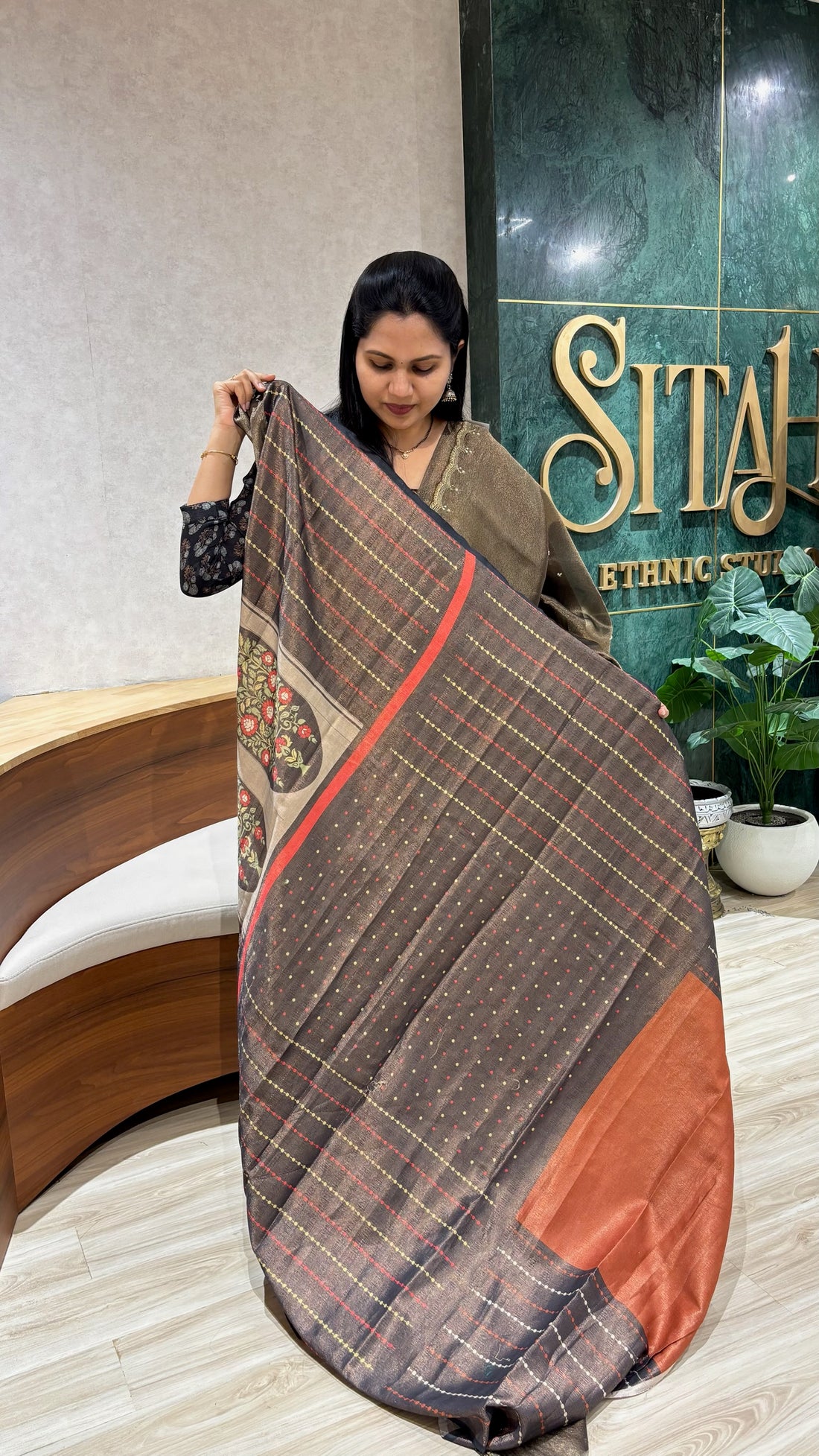 Pure tissue designer blouse