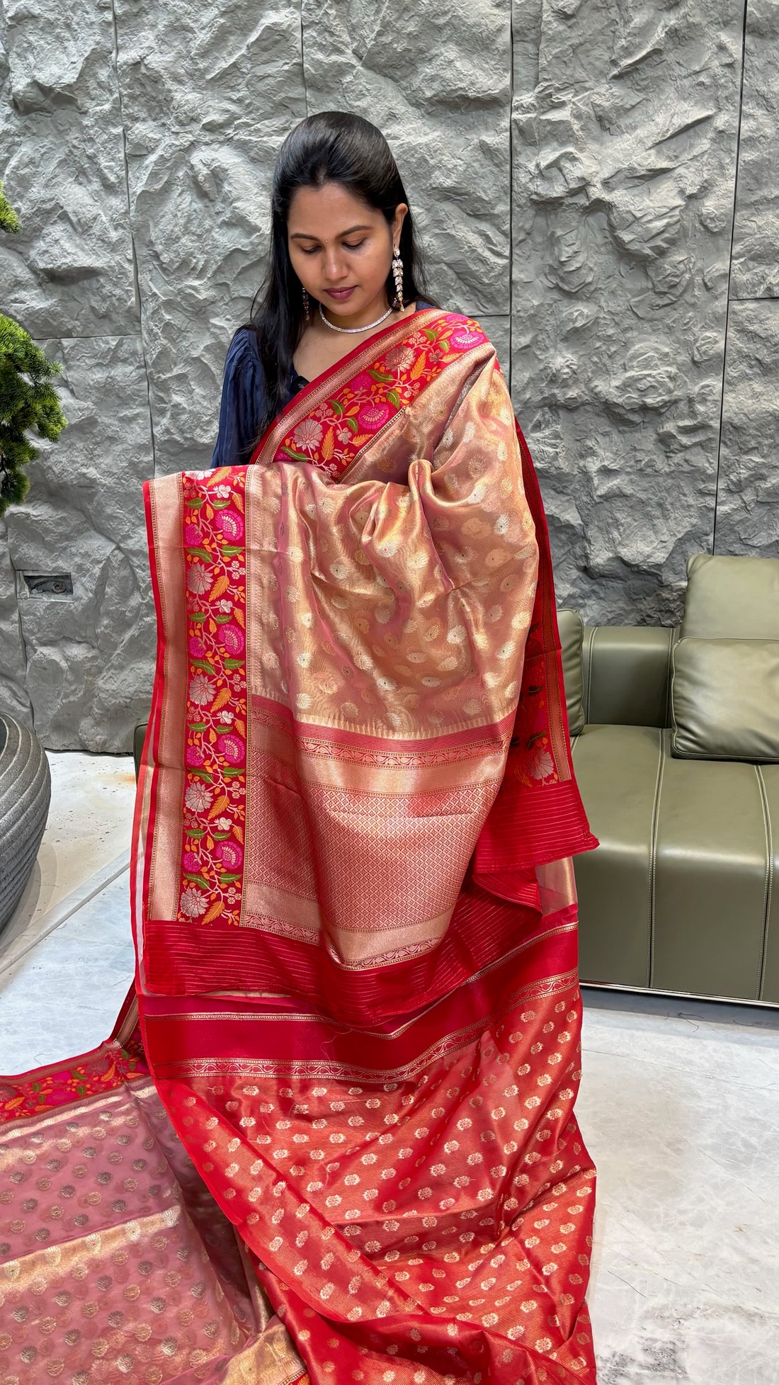 Banaras tissue peach