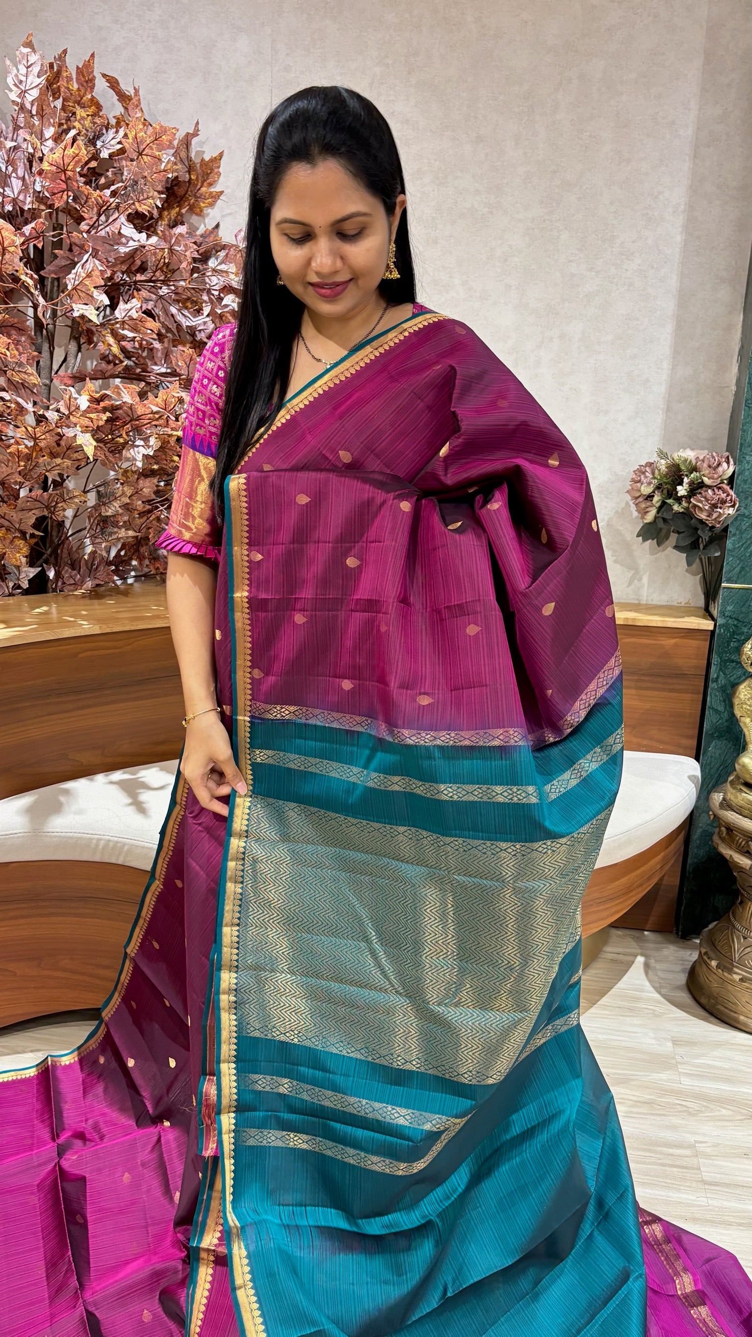 Kanchi pattu small border