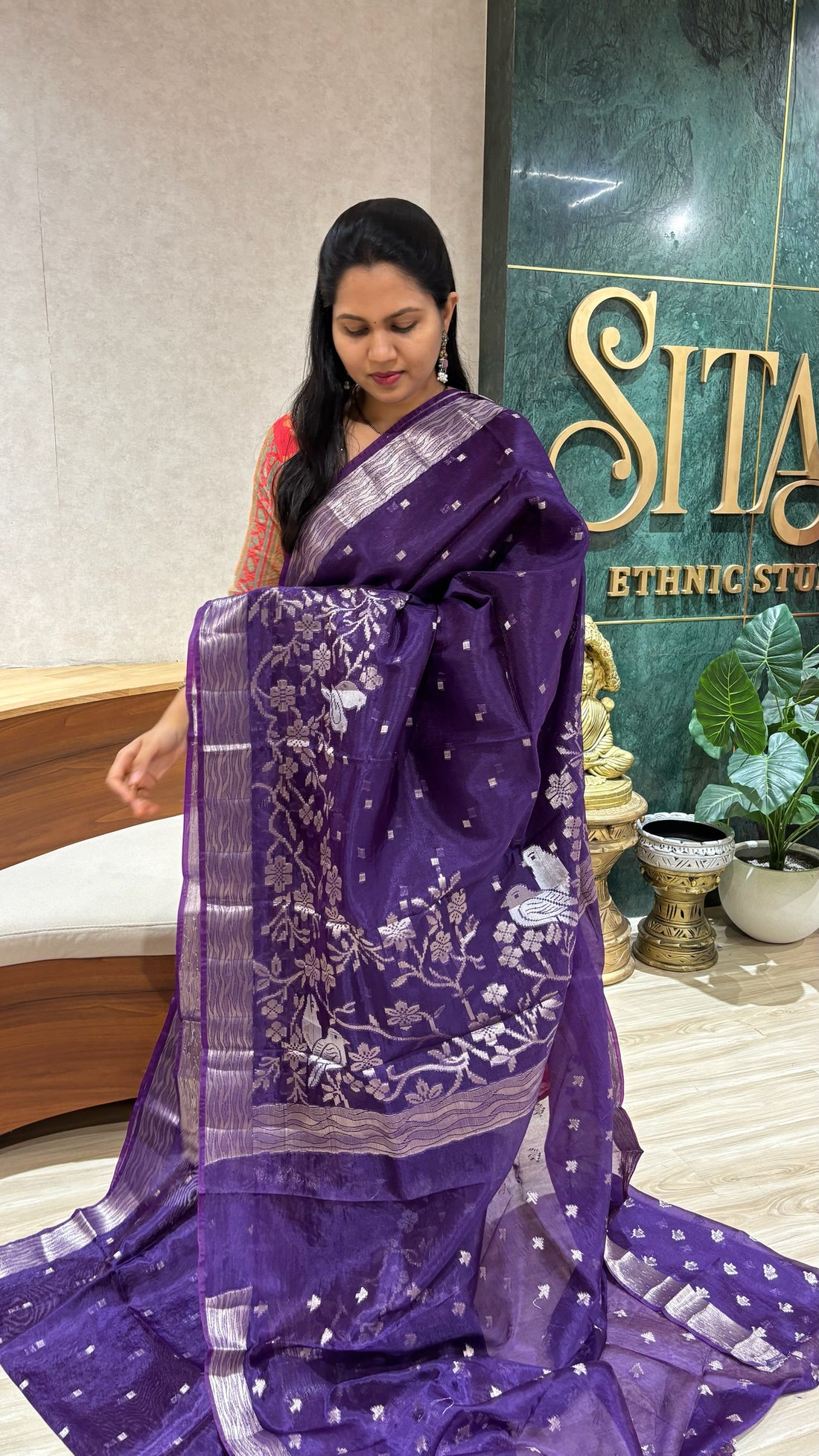 Paper silk dark violet