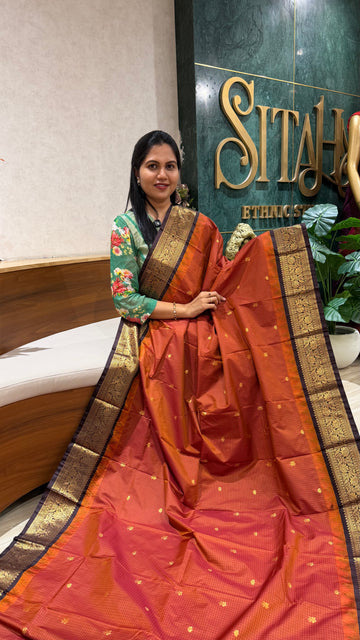 Semi Gadwal border3