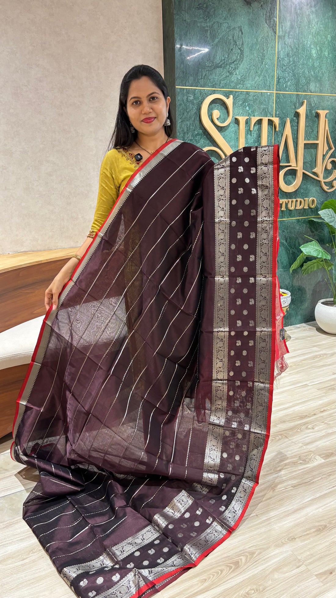 Handloom Mangalagiri pattu brown