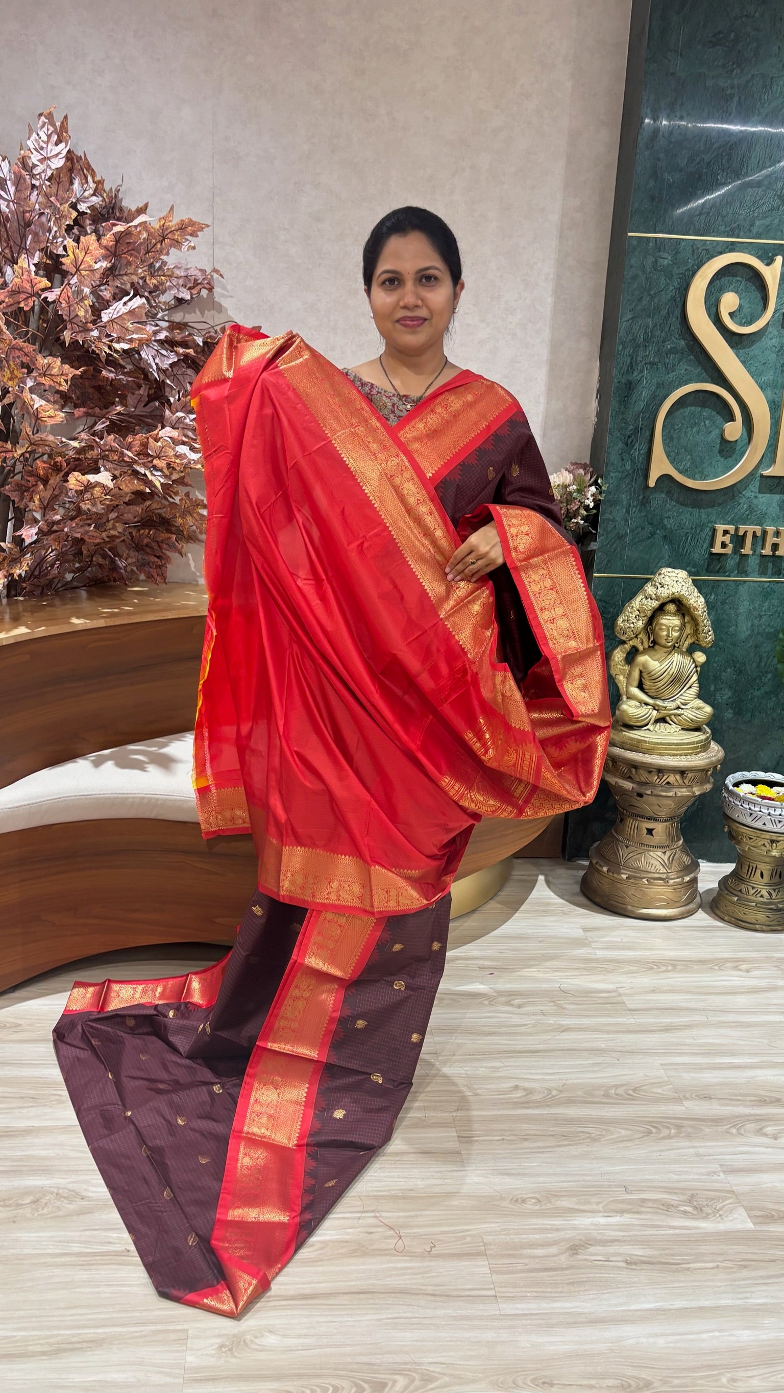 Semi Gadwal