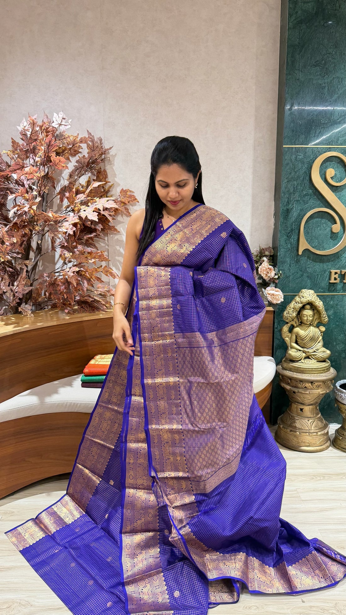 Lightweight Kanchipattu