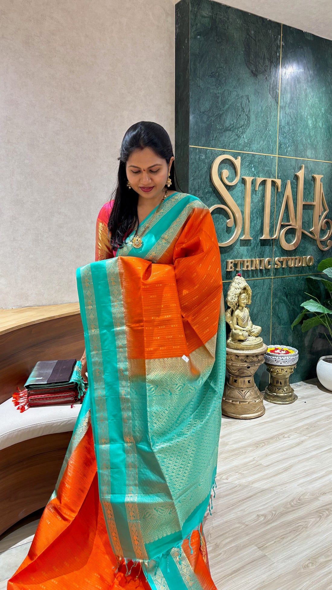Kachi pattu orange