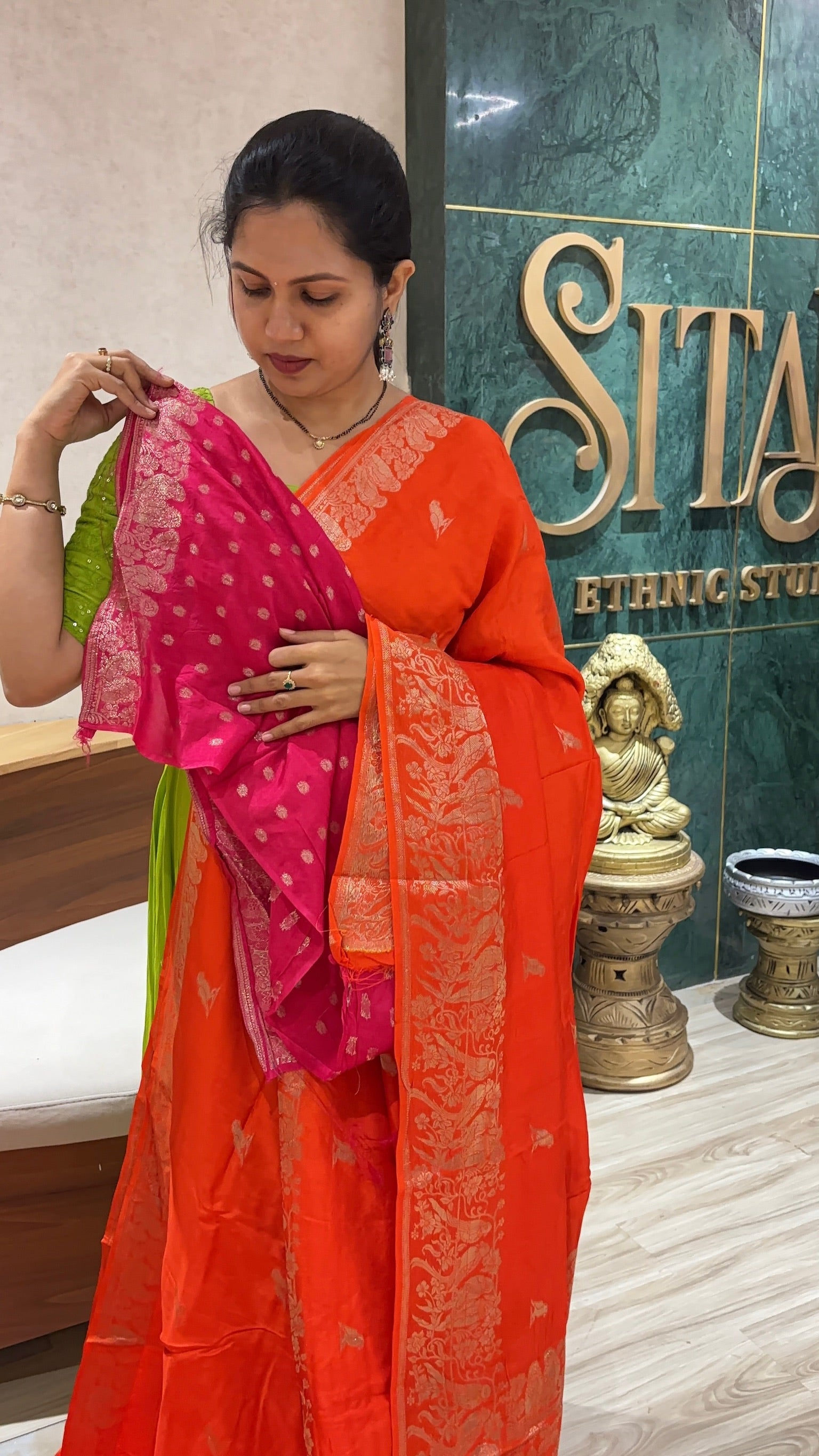 Russian silk parrot design