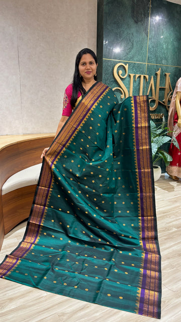 Handloom gadwal pattu