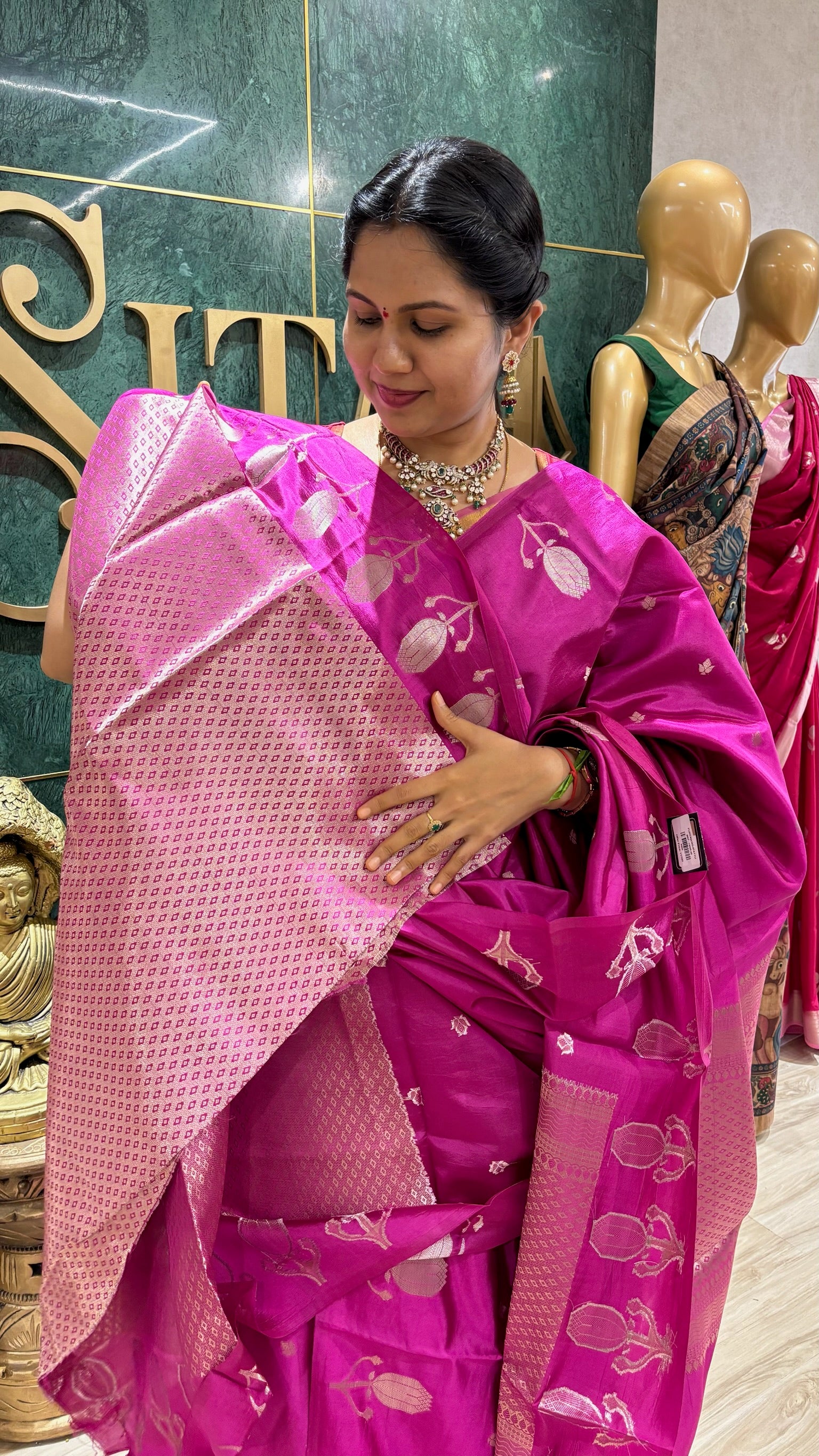 Pure handloom mango pattu