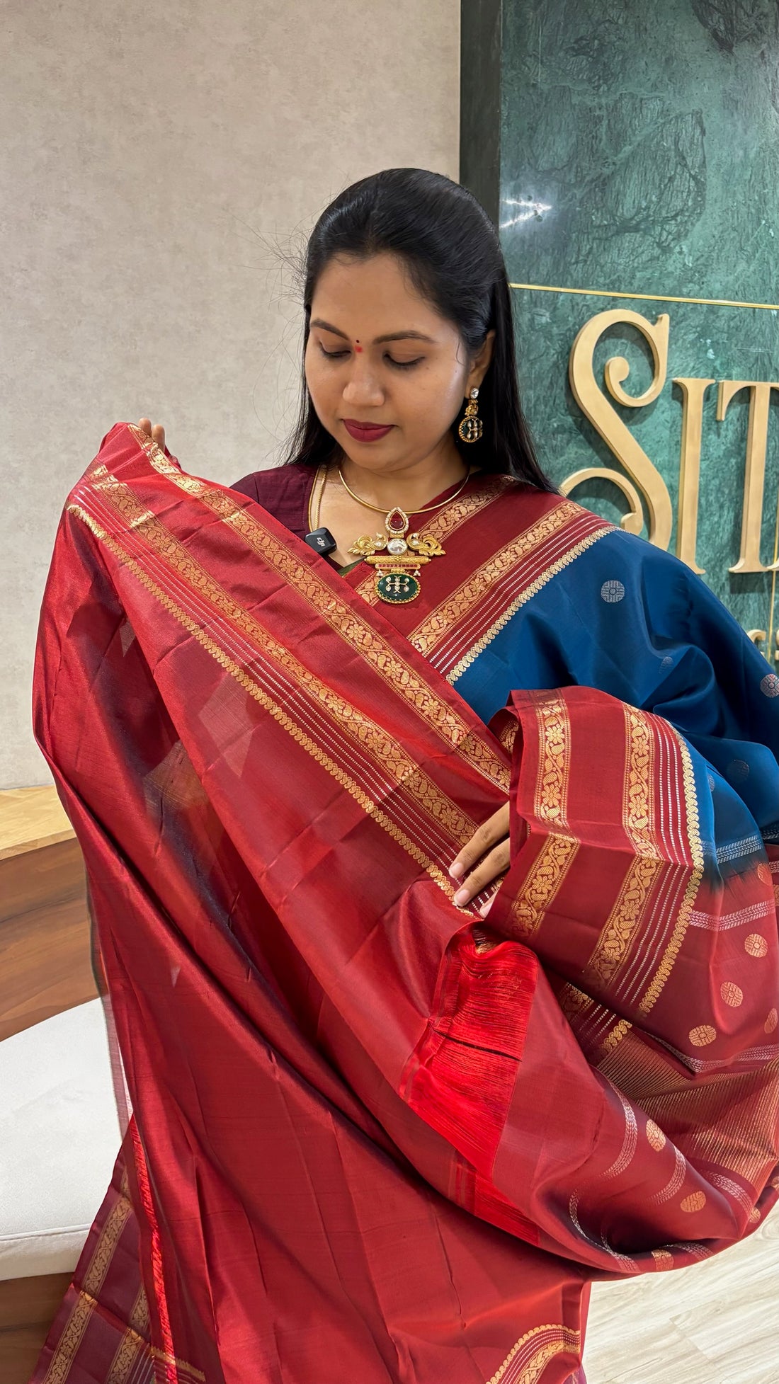 Handloom kanchi pattu-red