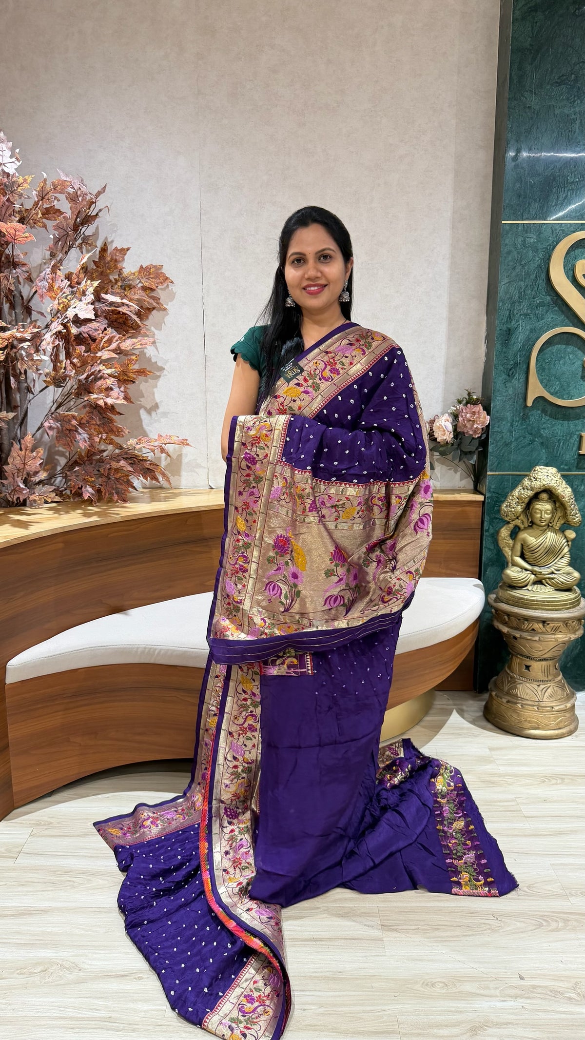 Bandhini paithani