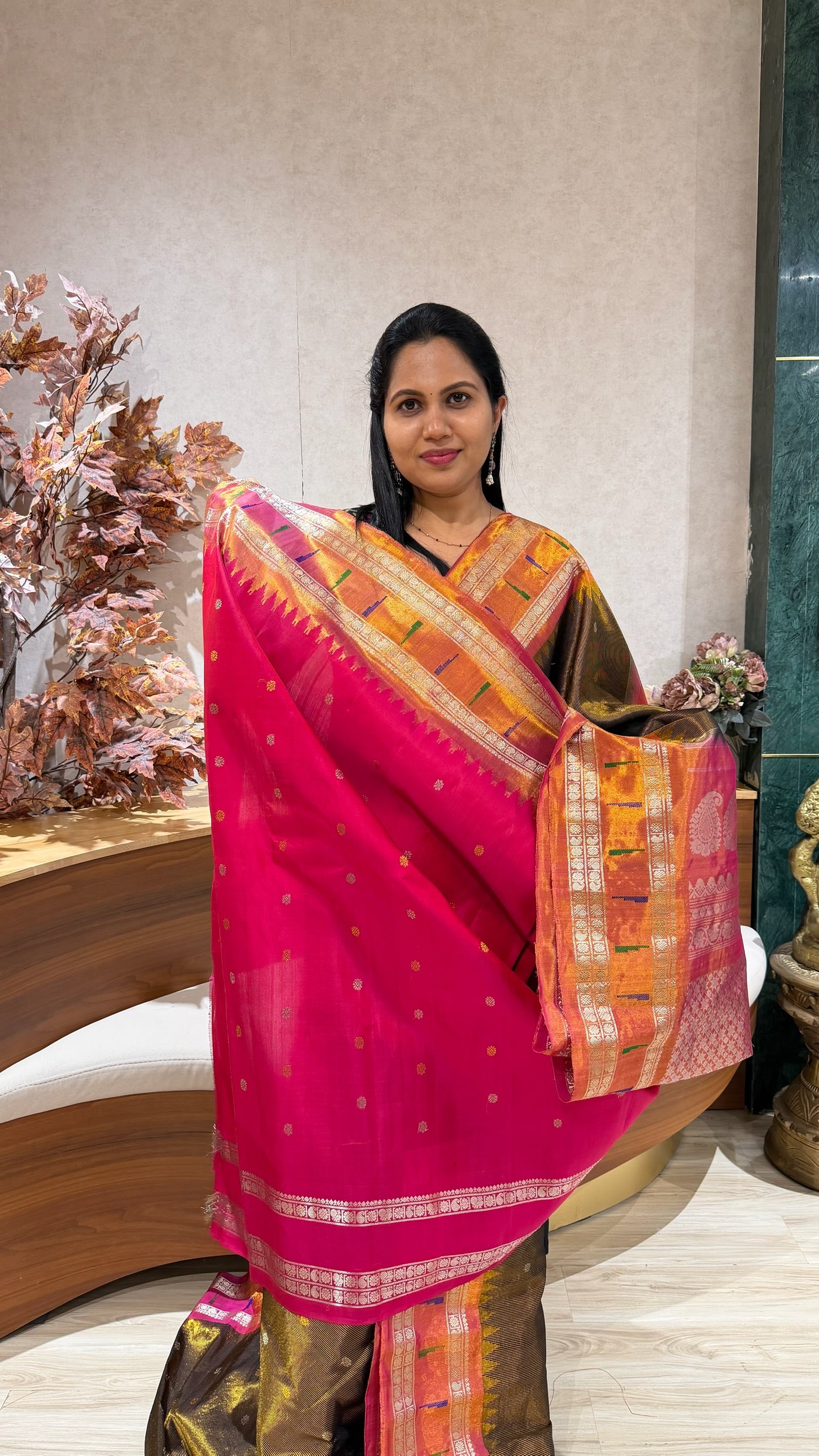Handloom Gadwal tissue