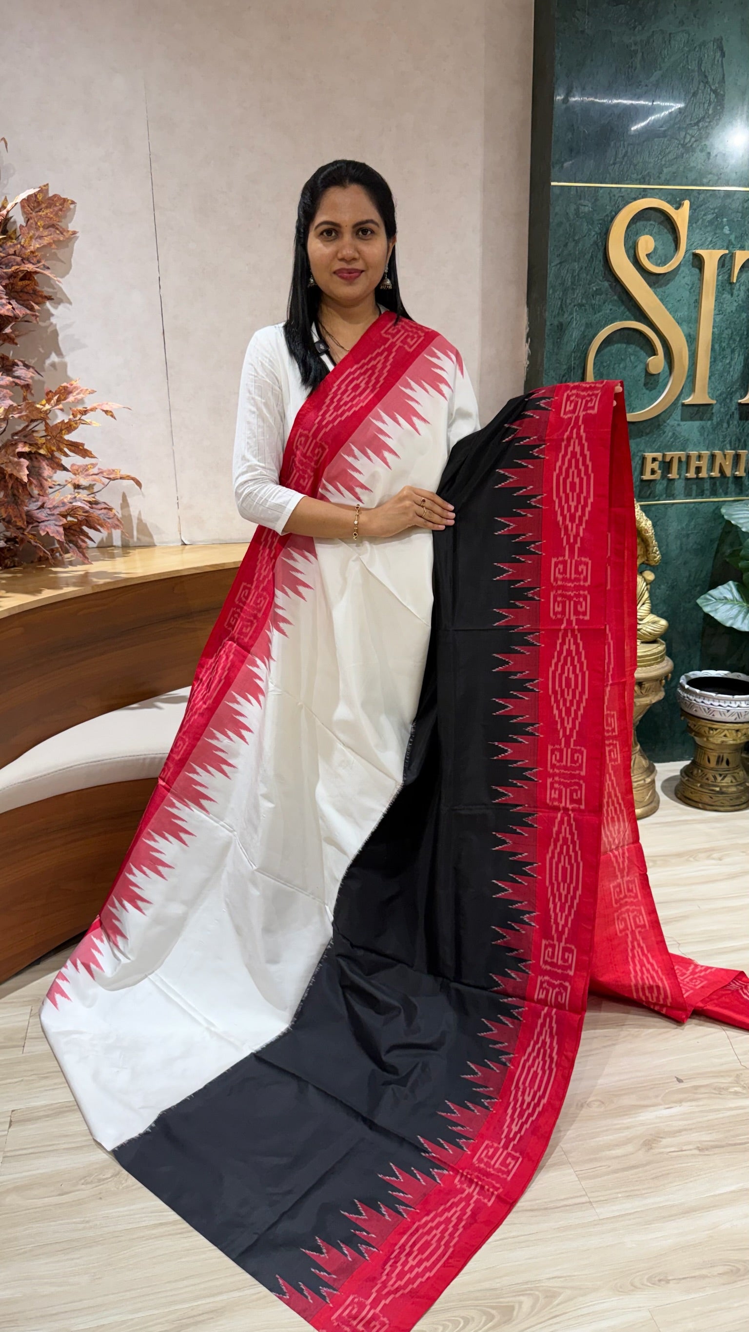 Handloom  Ikkat