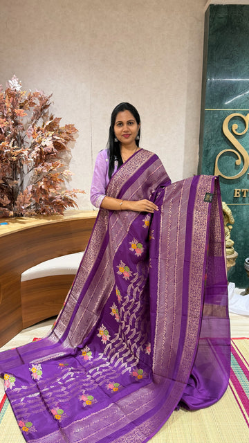 Russian silk middle weaving