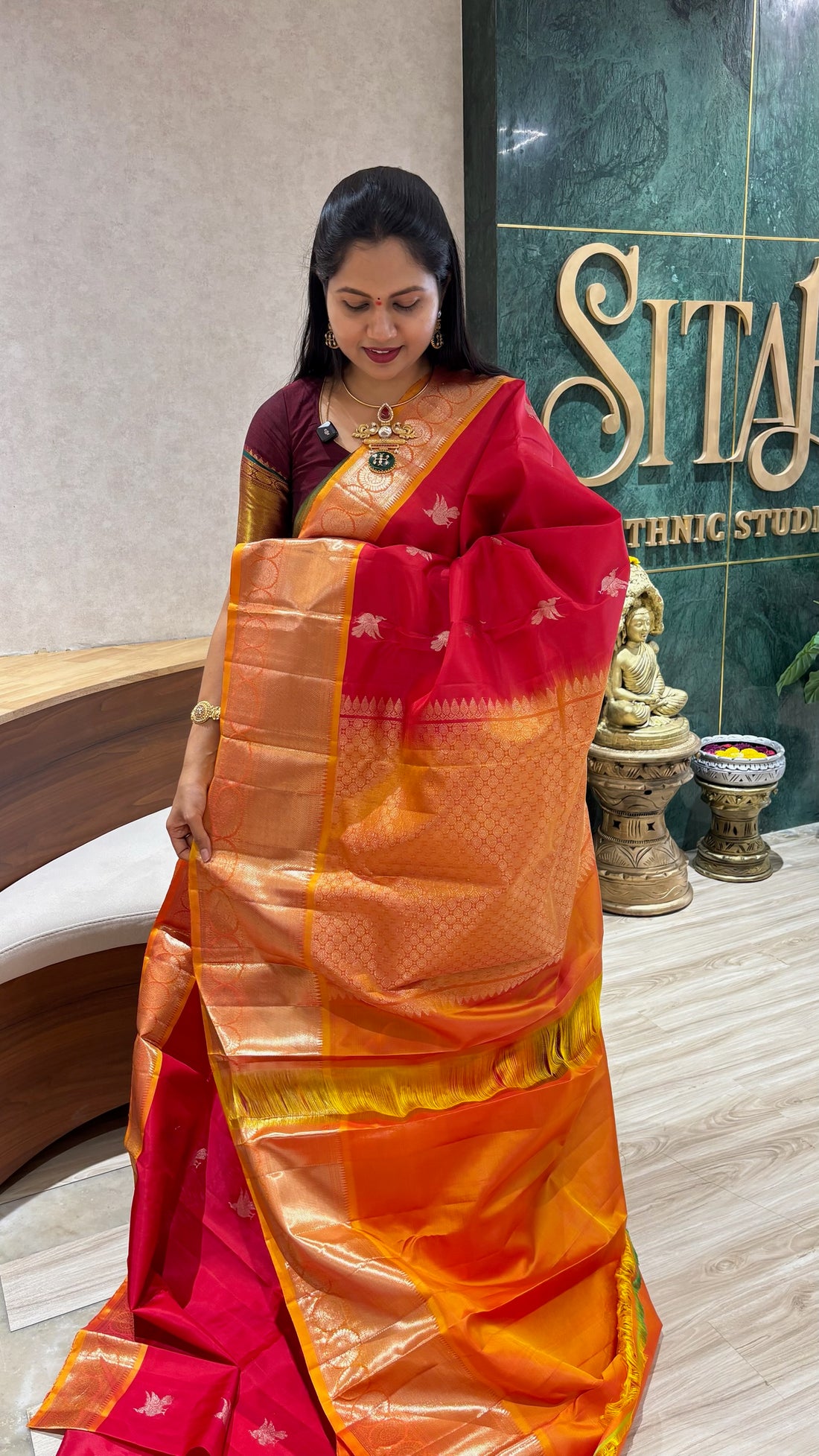 Light weight Handloom kanchi red