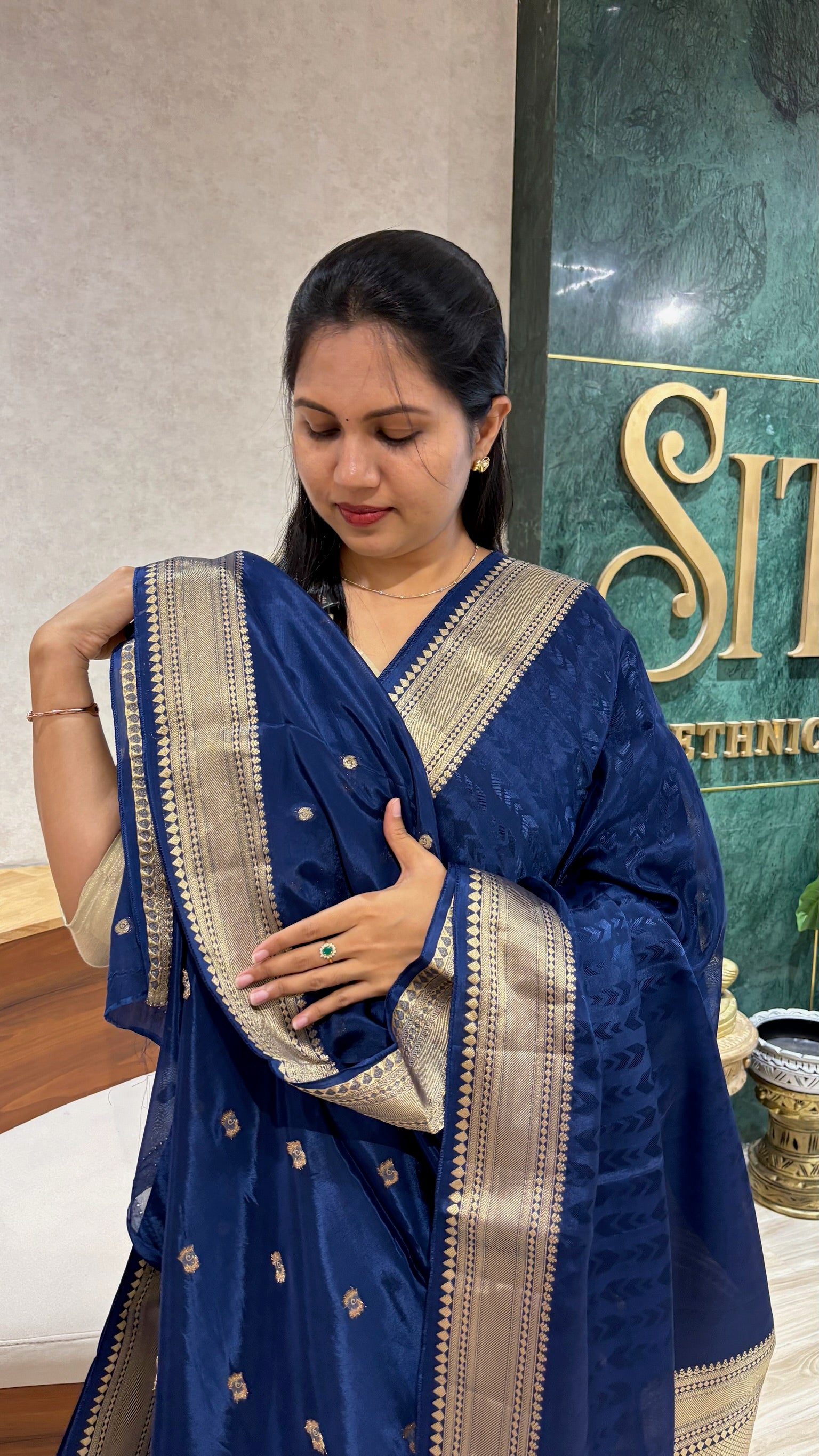 HO crepe silk saree