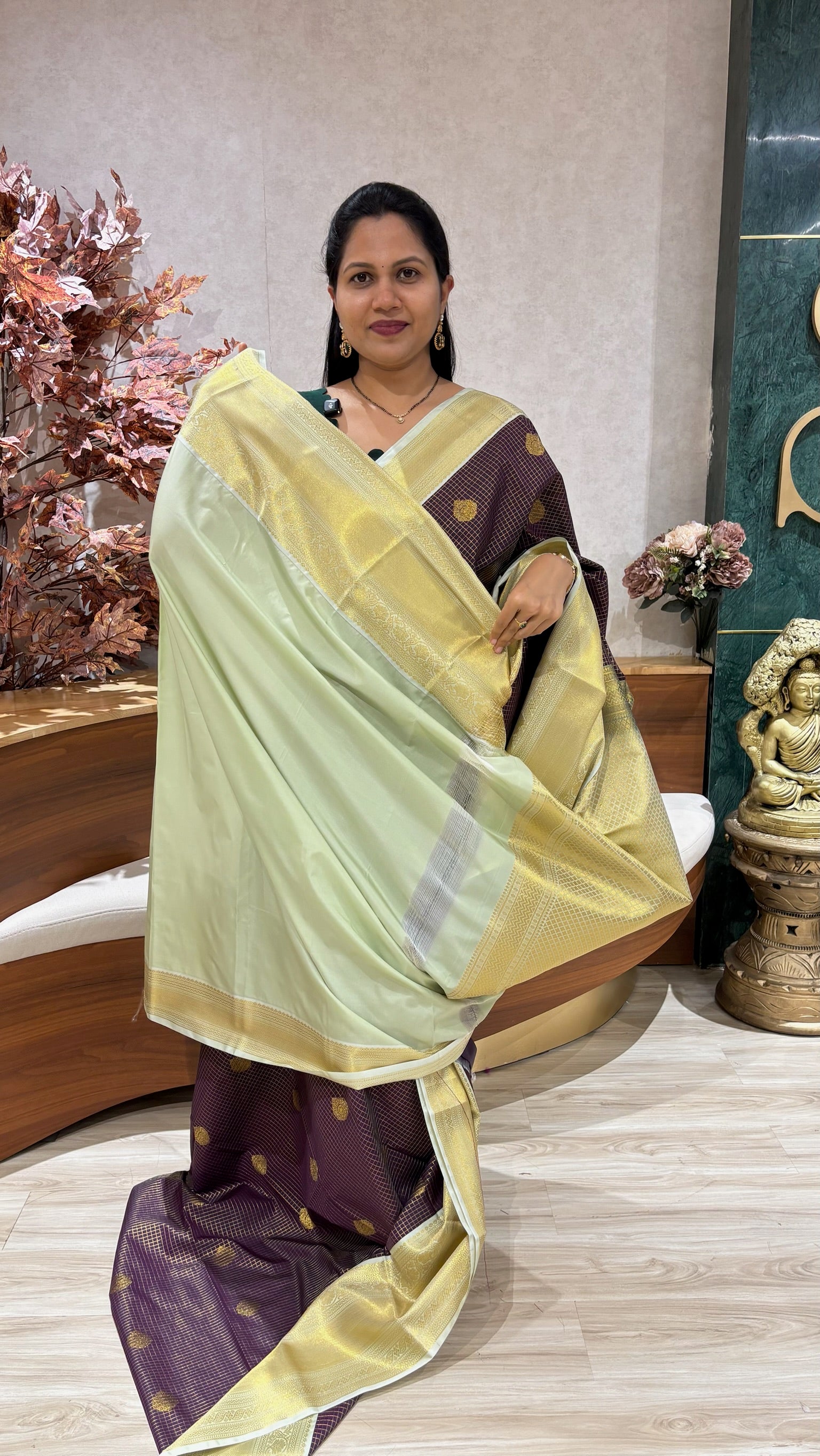 Semi Kanchi