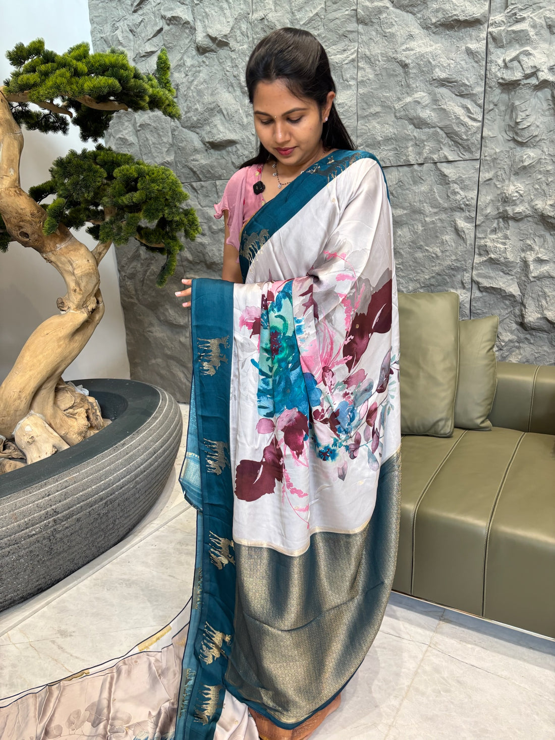 Crepe satin saree