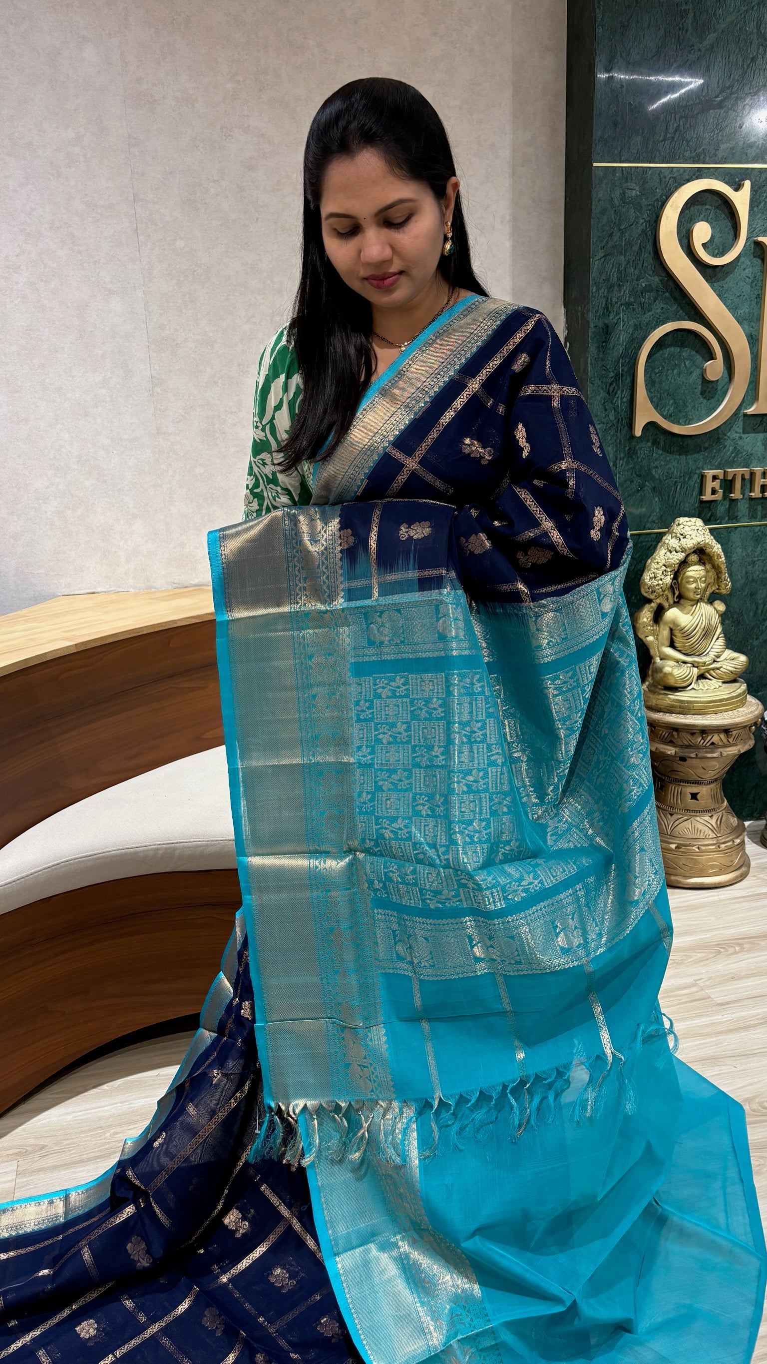 Mangalgiri pattu blue