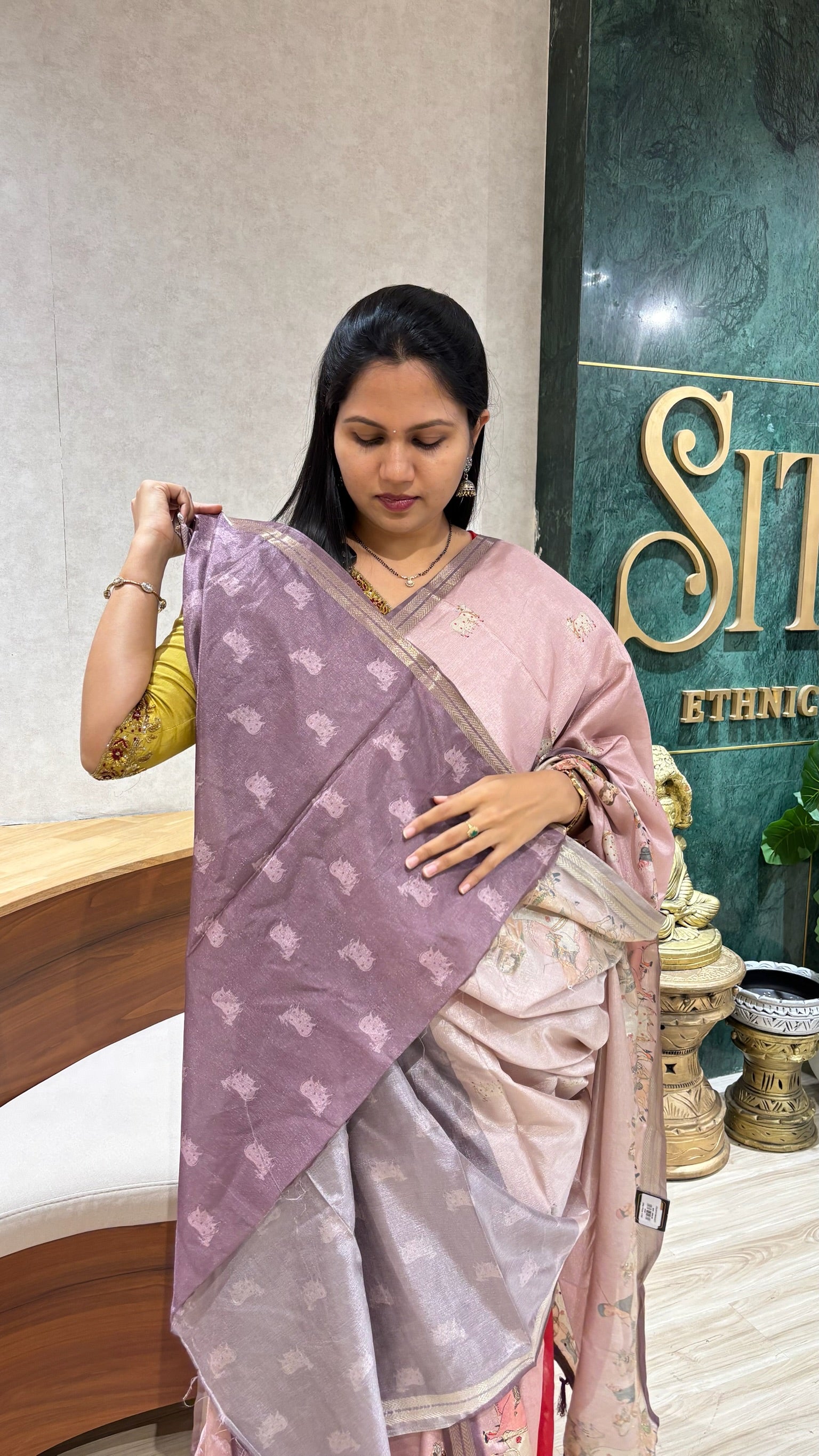 Tussar pitchwai baby pink