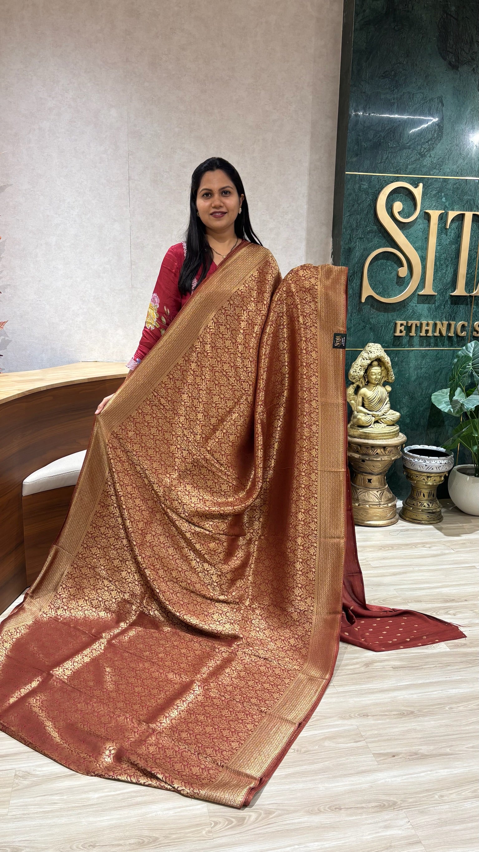 Crepe brocade silk brown