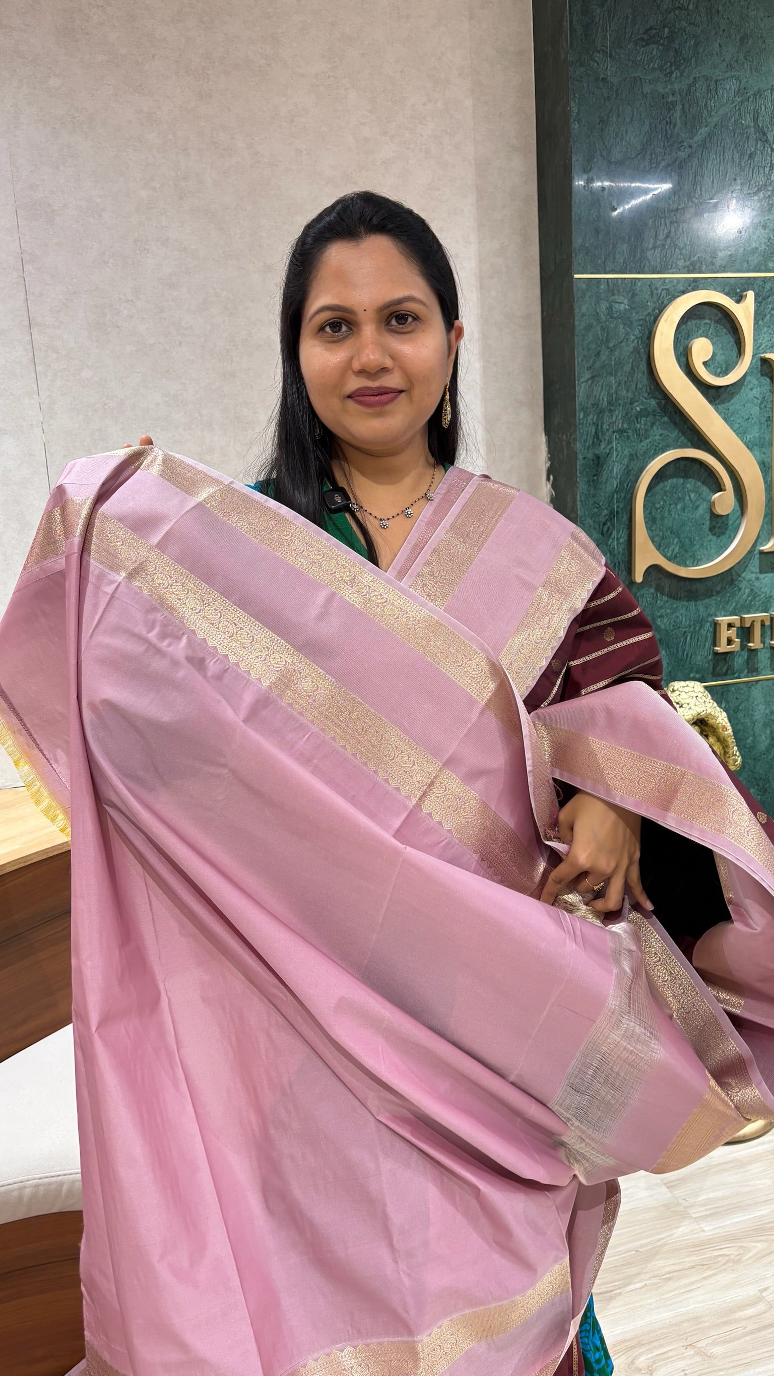 Semi kanchi