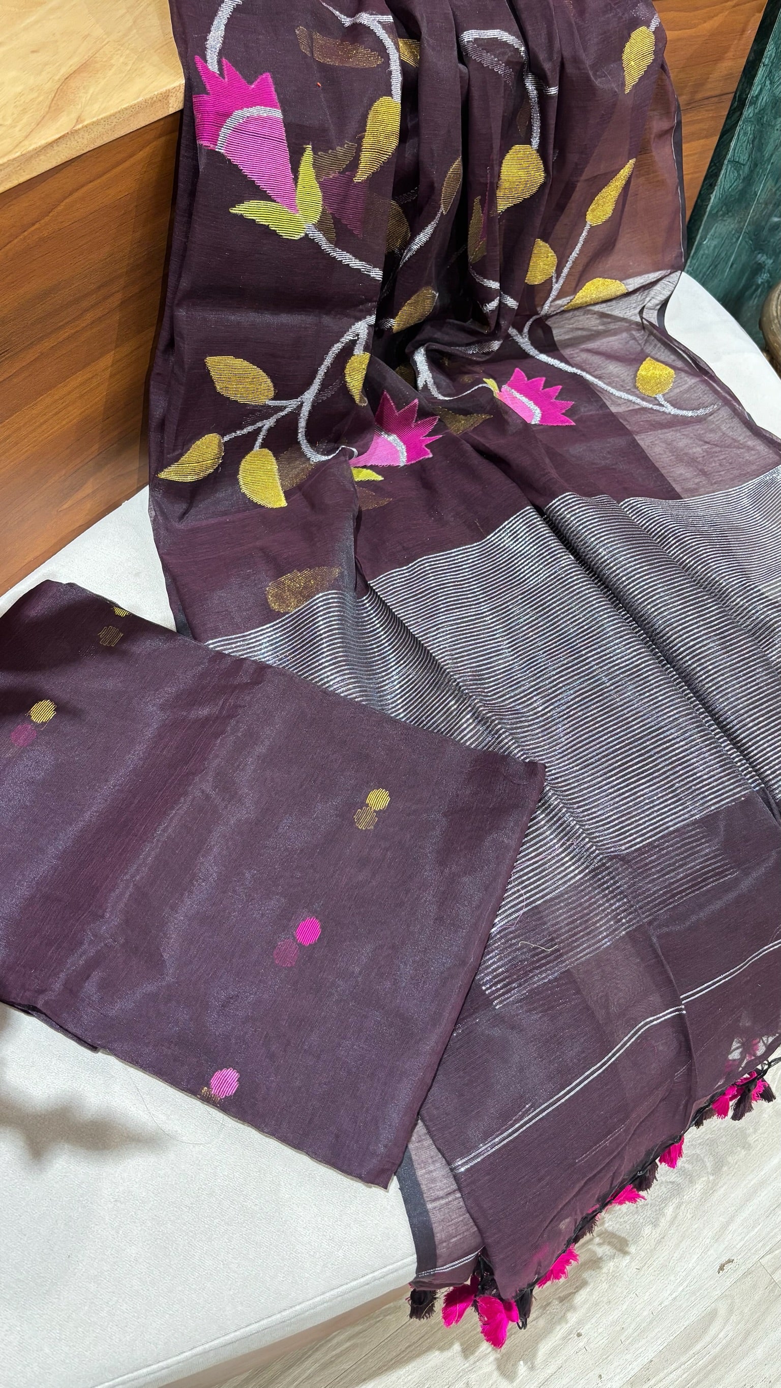 Muslin jhamdani