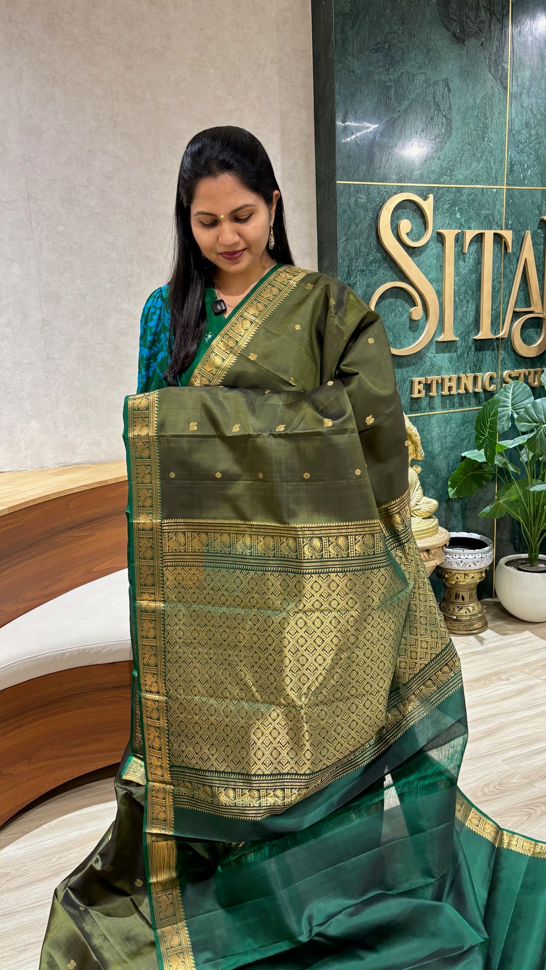 Small border Kanchi patu