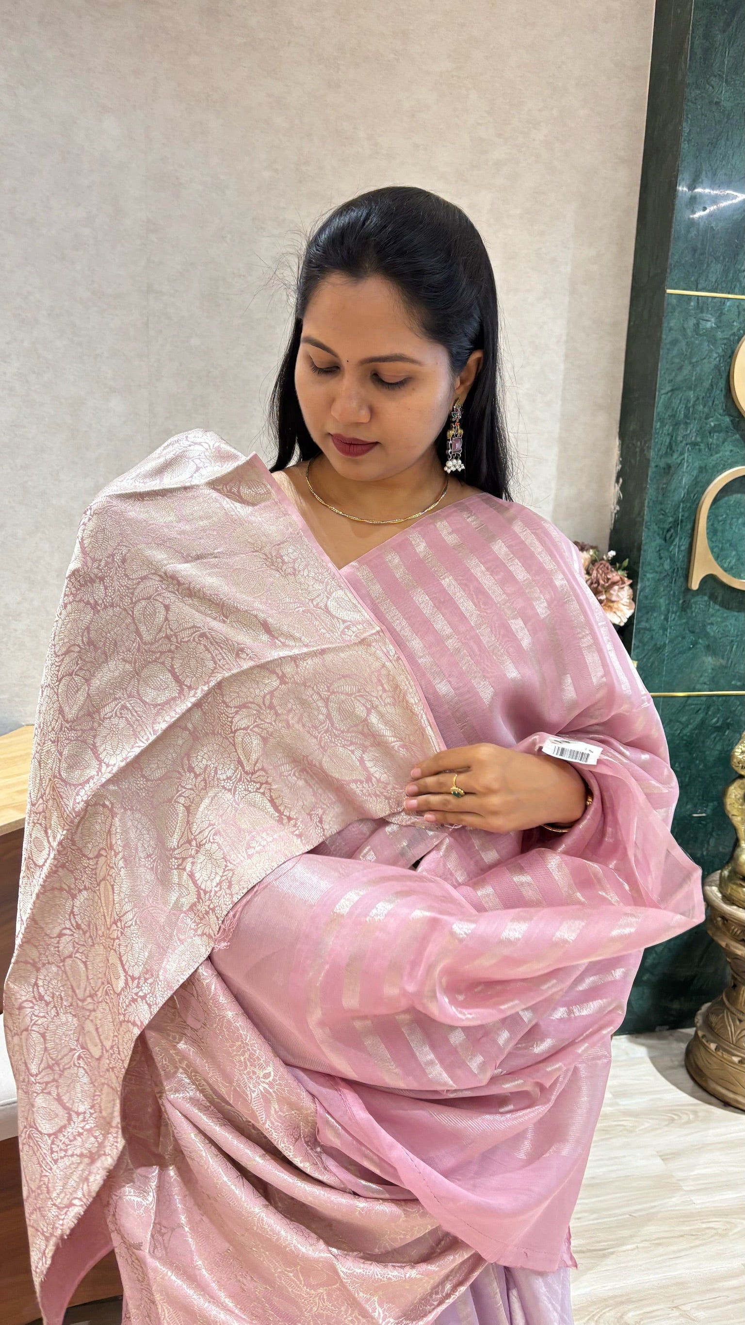 Chinia tissue brocade blouse pink