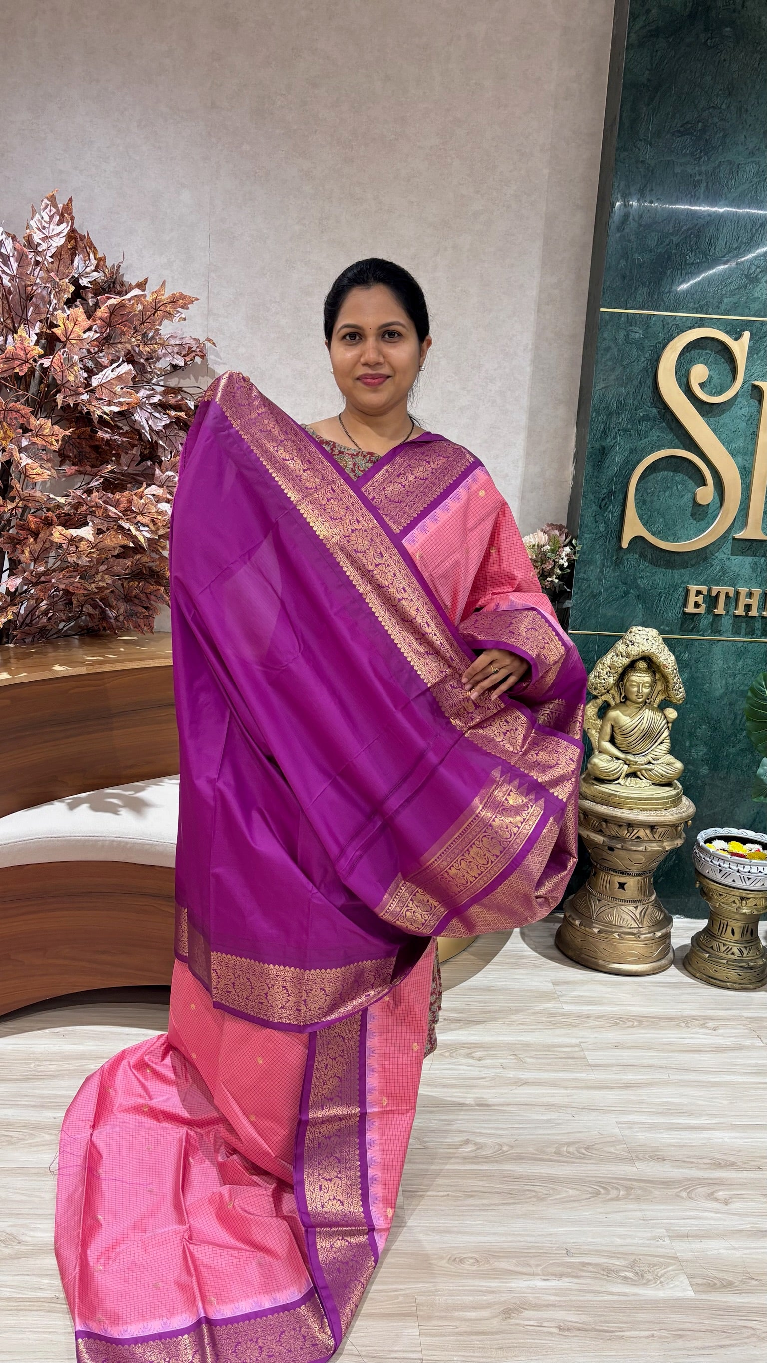 Semi Gadwal
