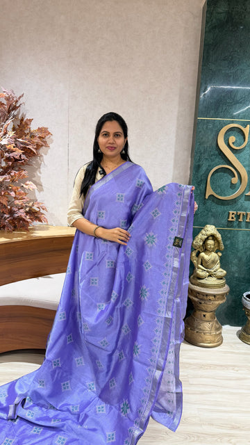 Mangalgiri kutch work saree