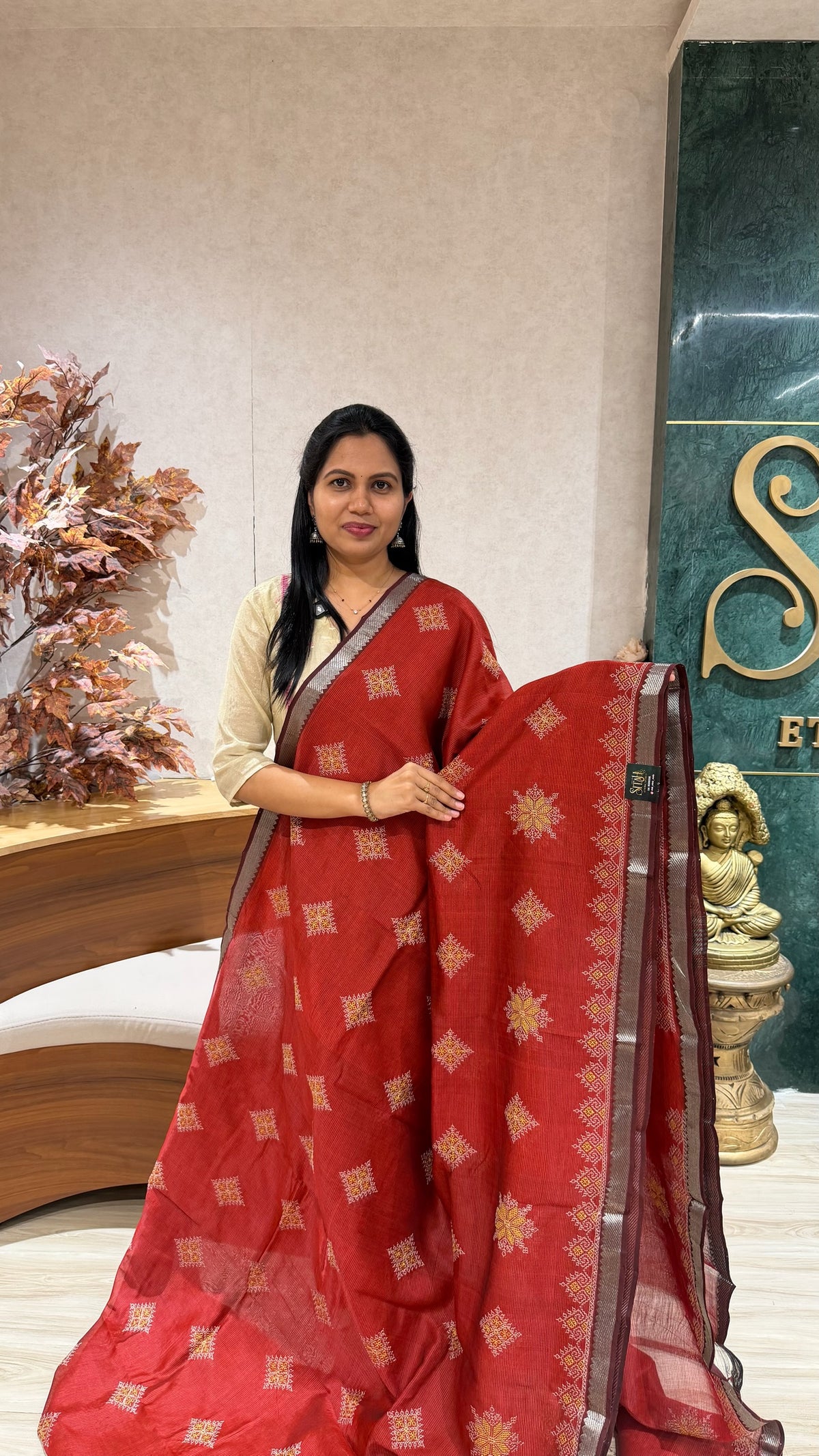 Mangalgiri kutch work saree